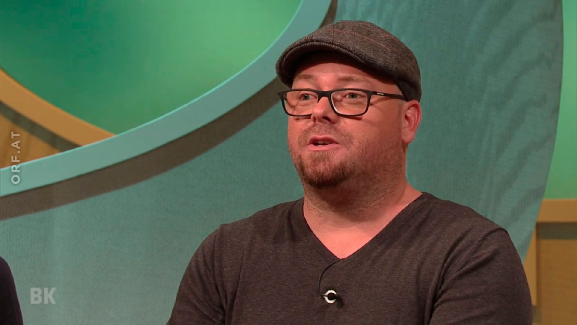 Sandro Grutschnig bei "Barbara Karlich – Talk um 4" zum Thema Glück am 20. März 2024.