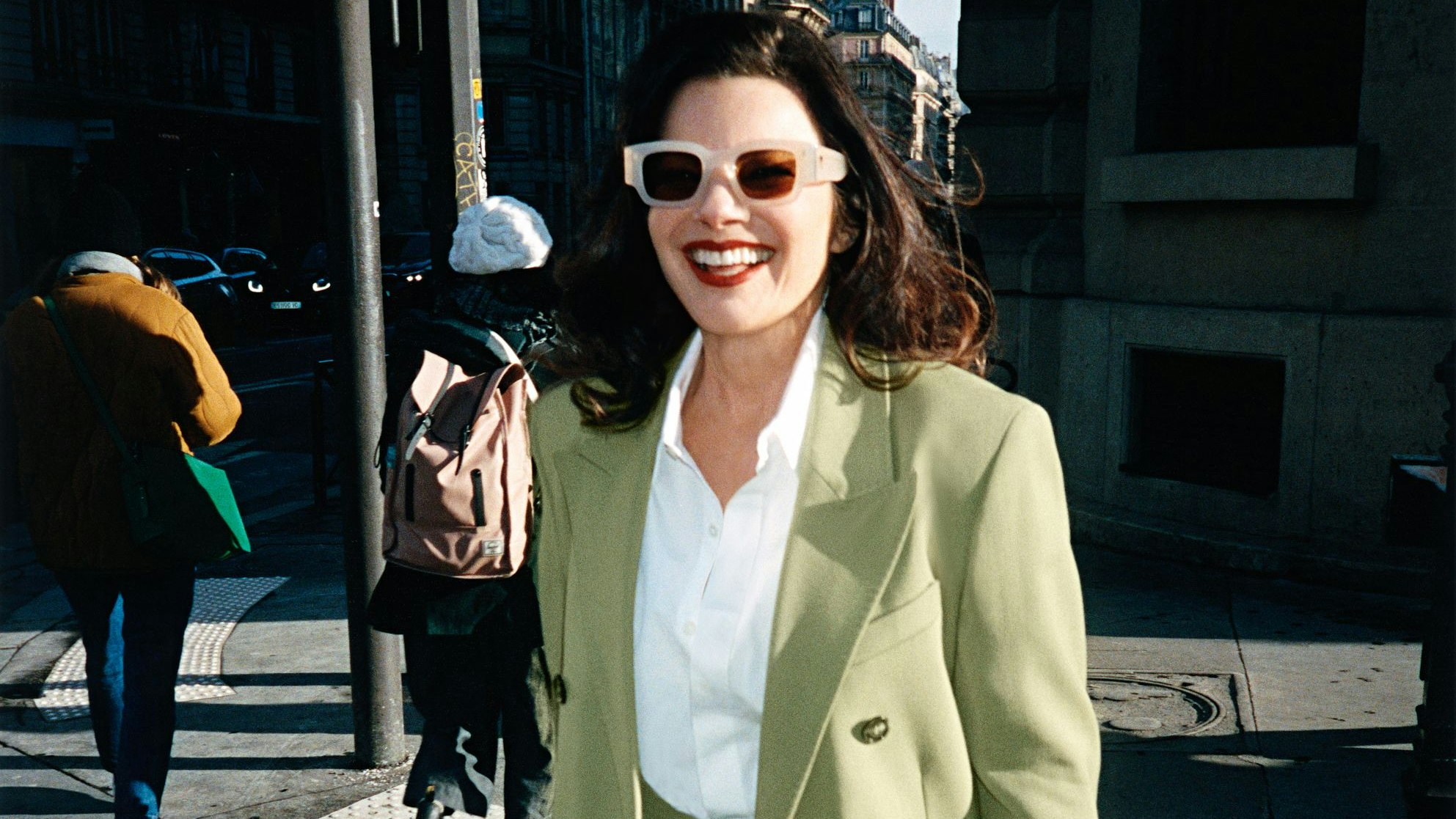 Fran Drescher wirbt für Ami Paris