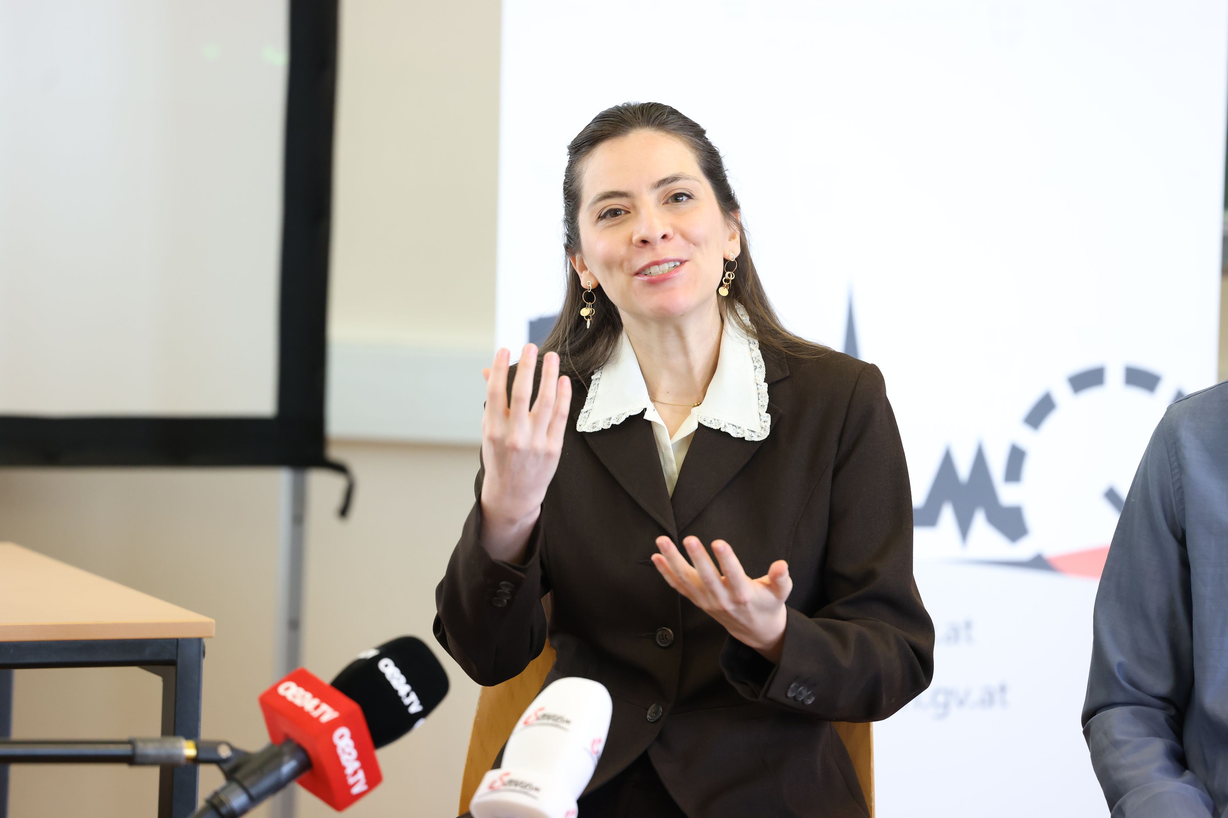 Rechtanwältin Graciela Faffelberger hält auch Vorträge in Schulen.