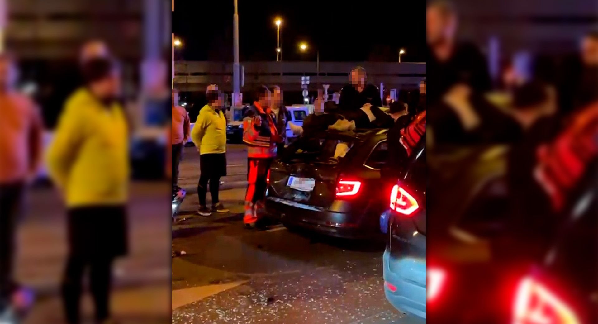 Die Berufsrettung versorgte den schwerverletzten Mann vor Ort.