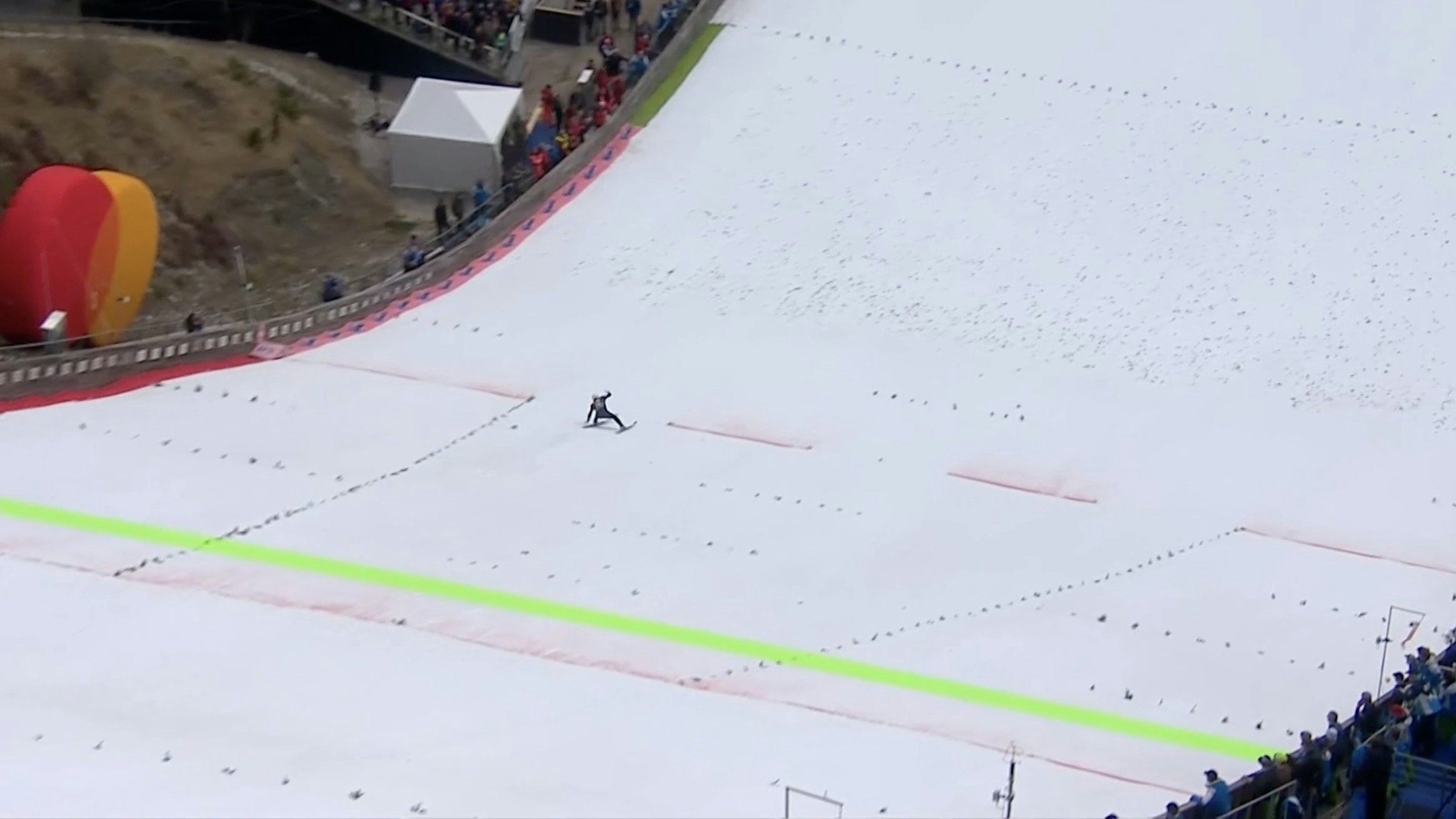 Giovanni Bresadola ist in Planica schwer zu Sturz gekommen. 
