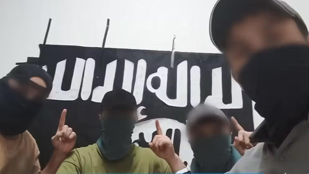 Das sollen die Täter sein: Der IS gab am 23. März 2024 ein Bekennerschreiben mit diesem Foto heraus.