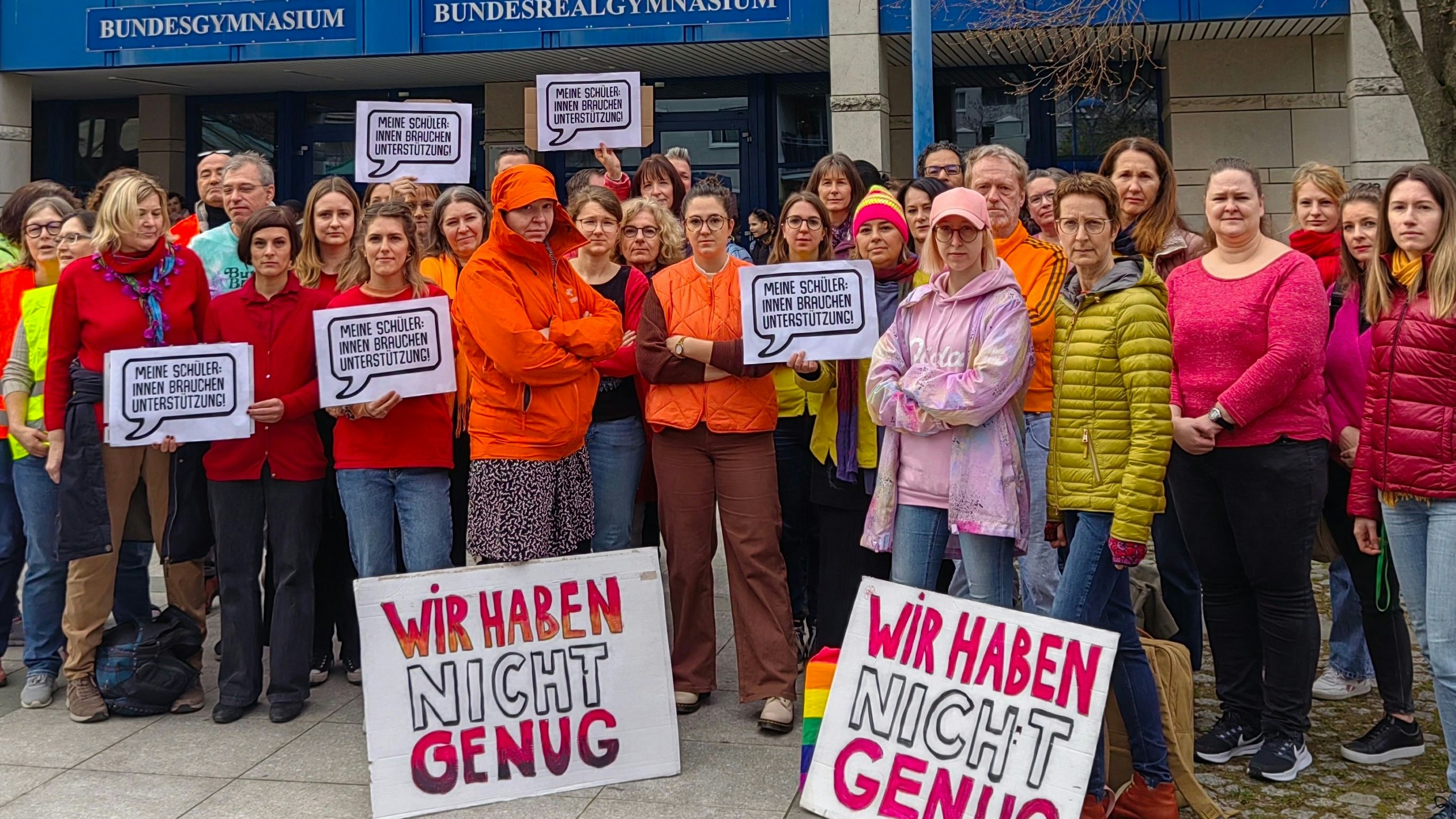 Die Mitarbeiter der AHS Theodor KRamer haben (nicht) genug. Sie kündigen einen Aktionstag an. 