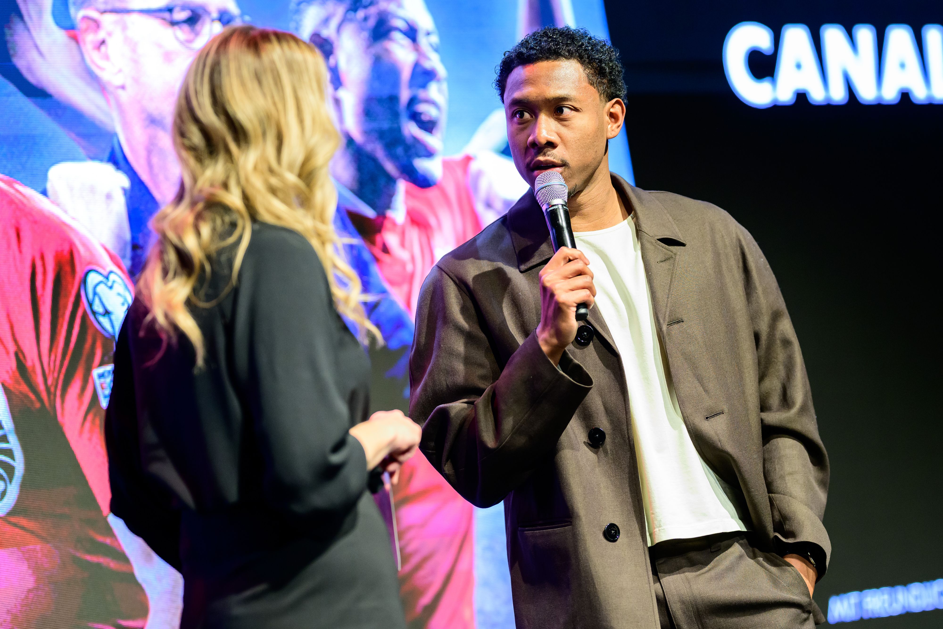David Alaba und andere Nationalspieler waren bei der Präsentation der Team-Doku.