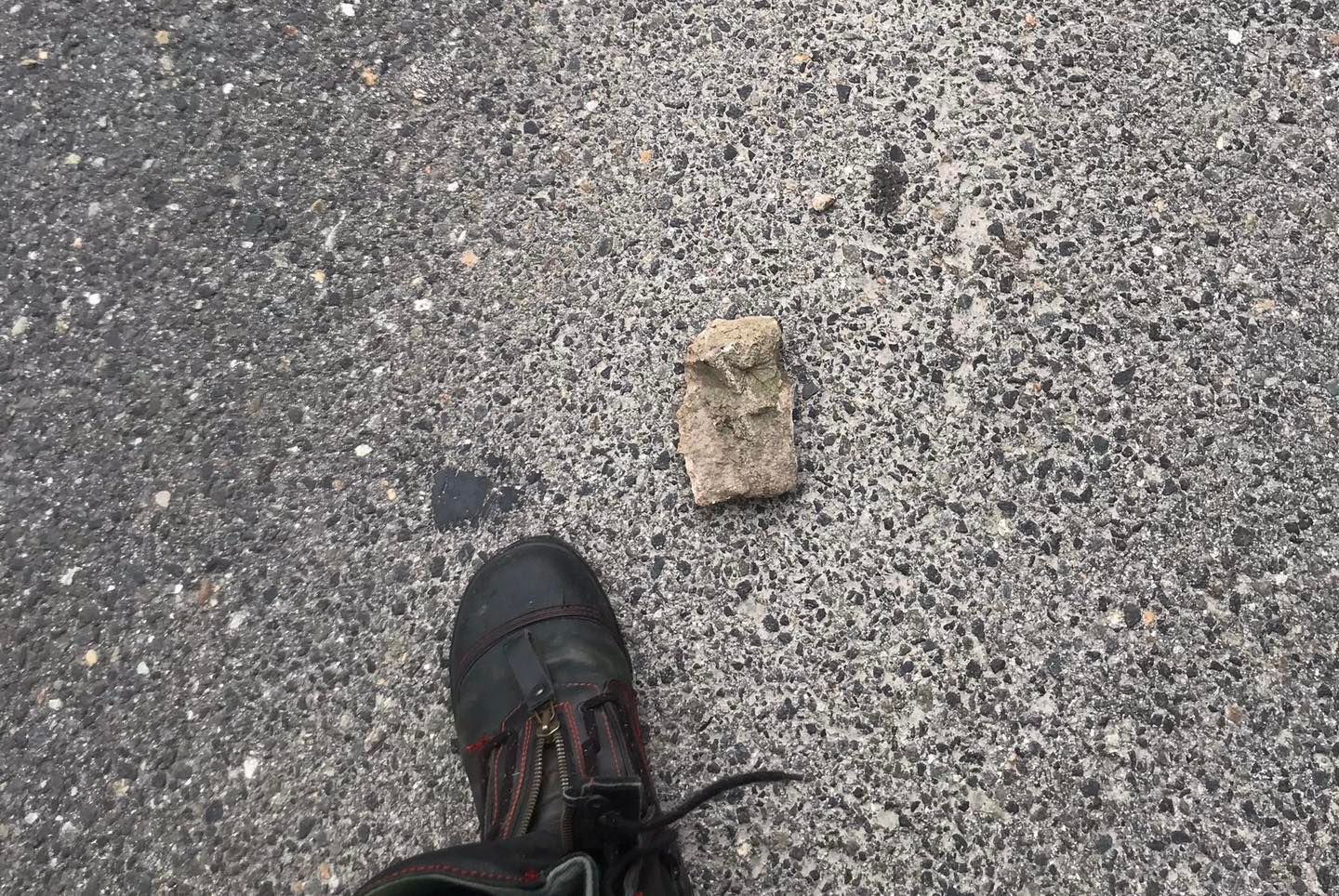 Dieser Stein wurde auf der Straße gefunden.&nbsp;