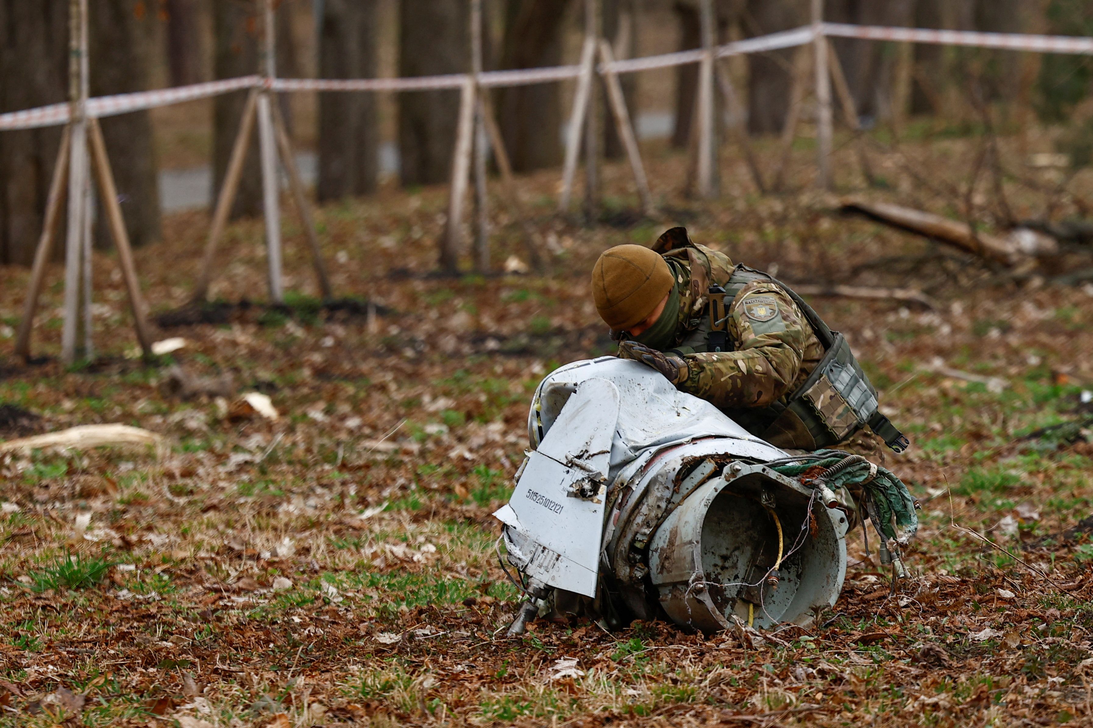 Russland hat die ukrainische Hauptstadt Kiew zum dritten Mal innerhalb von fünf Tagen mit Raketen angegriffen.