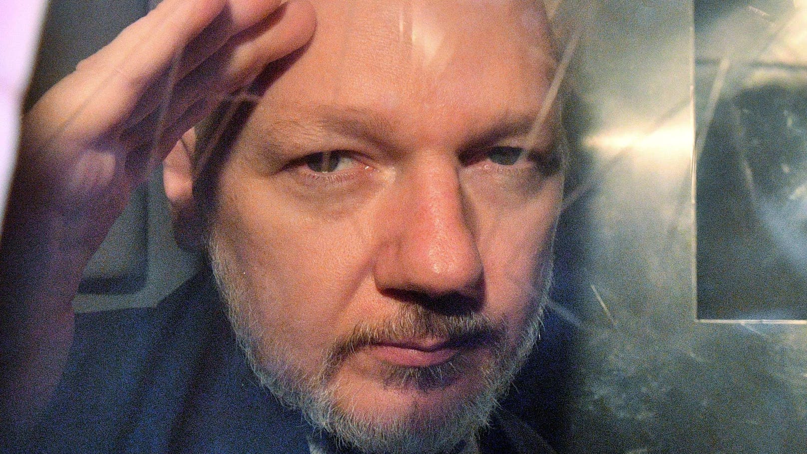 Die Uhr tickt: Assange kämpft gegen seine Auslieferung