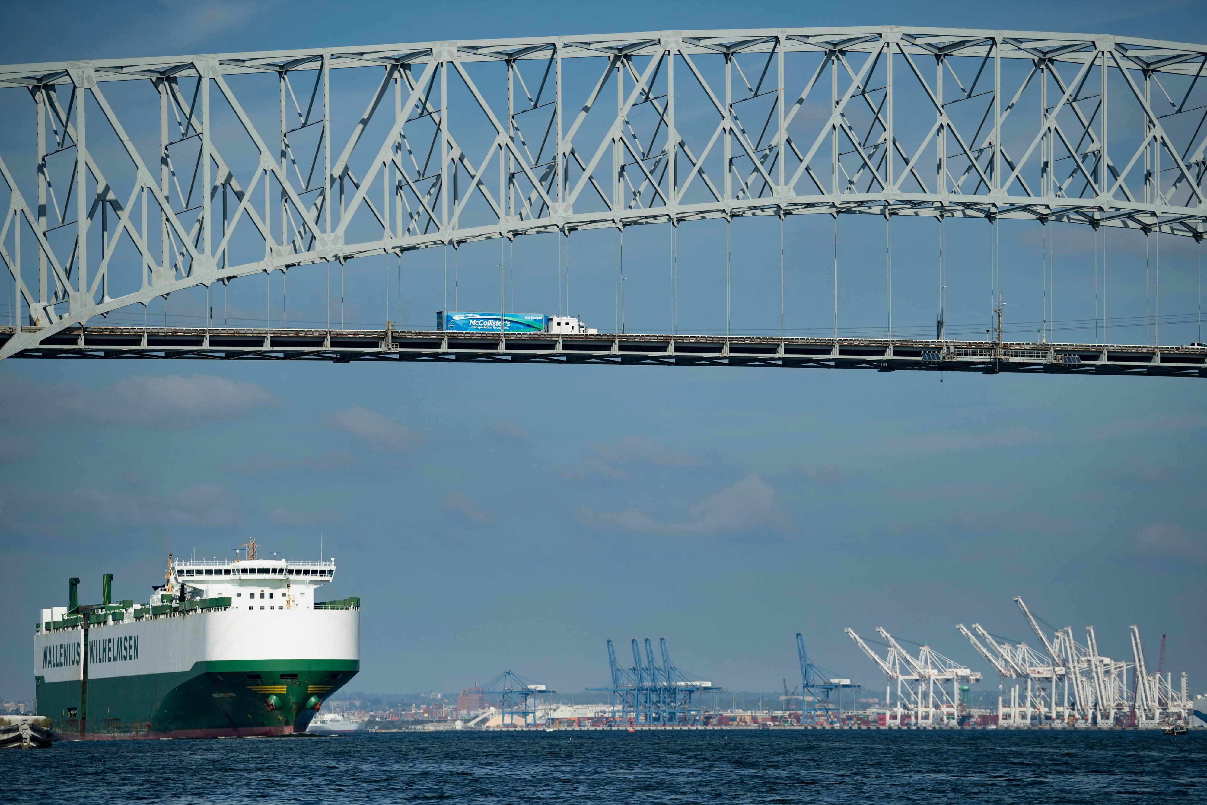 Die Francis Scott Key Bridge in Baltimore ist nach einem Zusammenstoß mit einem Containerschiff eingestürzt. (Archivbild)