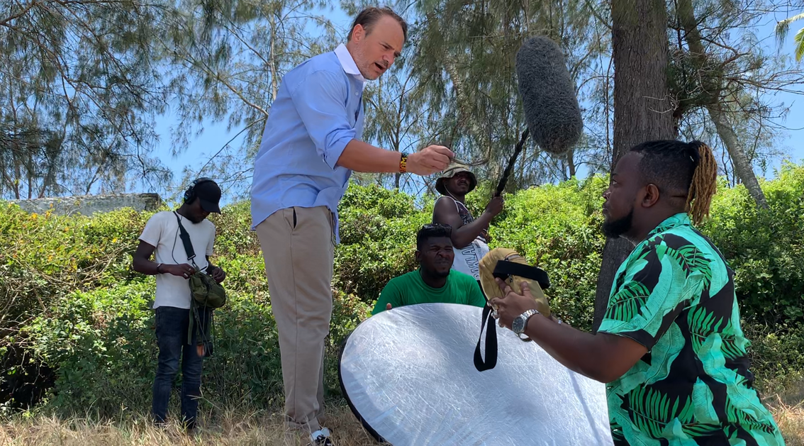 Heute.at - Schräg, aber wahr: Sänger Leo Aberer ist ein Mafia-Boss