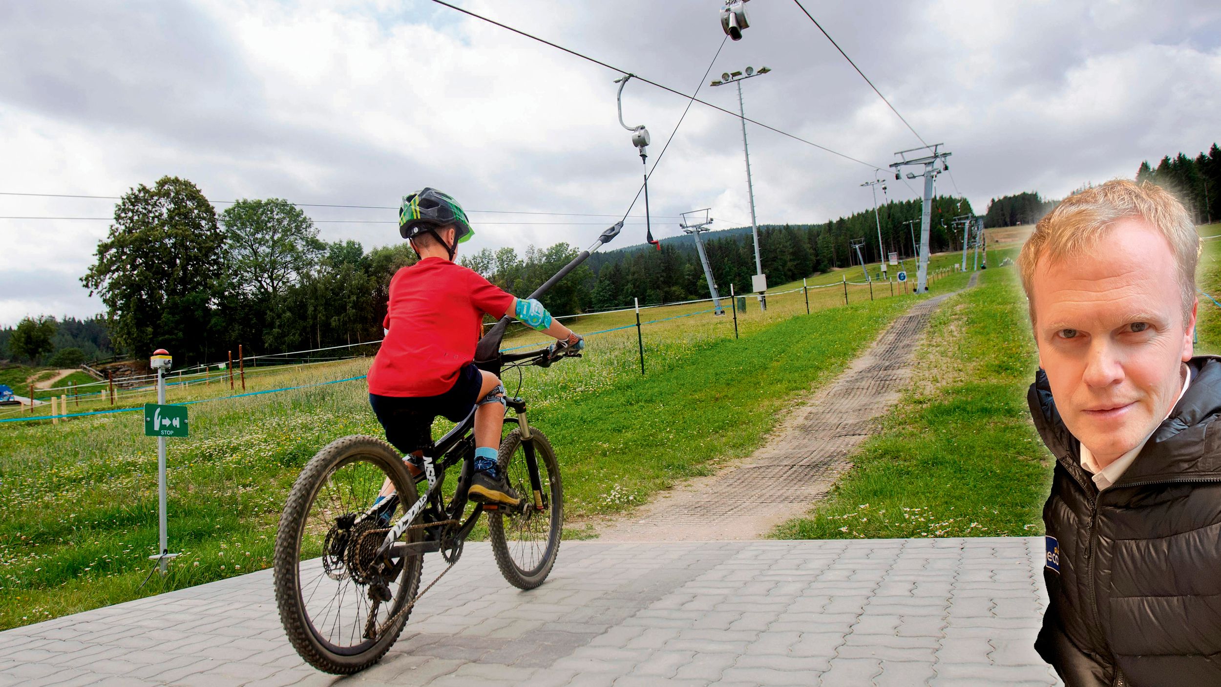 Experte Markus Redl verfasste seine Überlegungen in einem Buch (im Bild mit dem Bike-Lift in der „Wexl Arena“)
