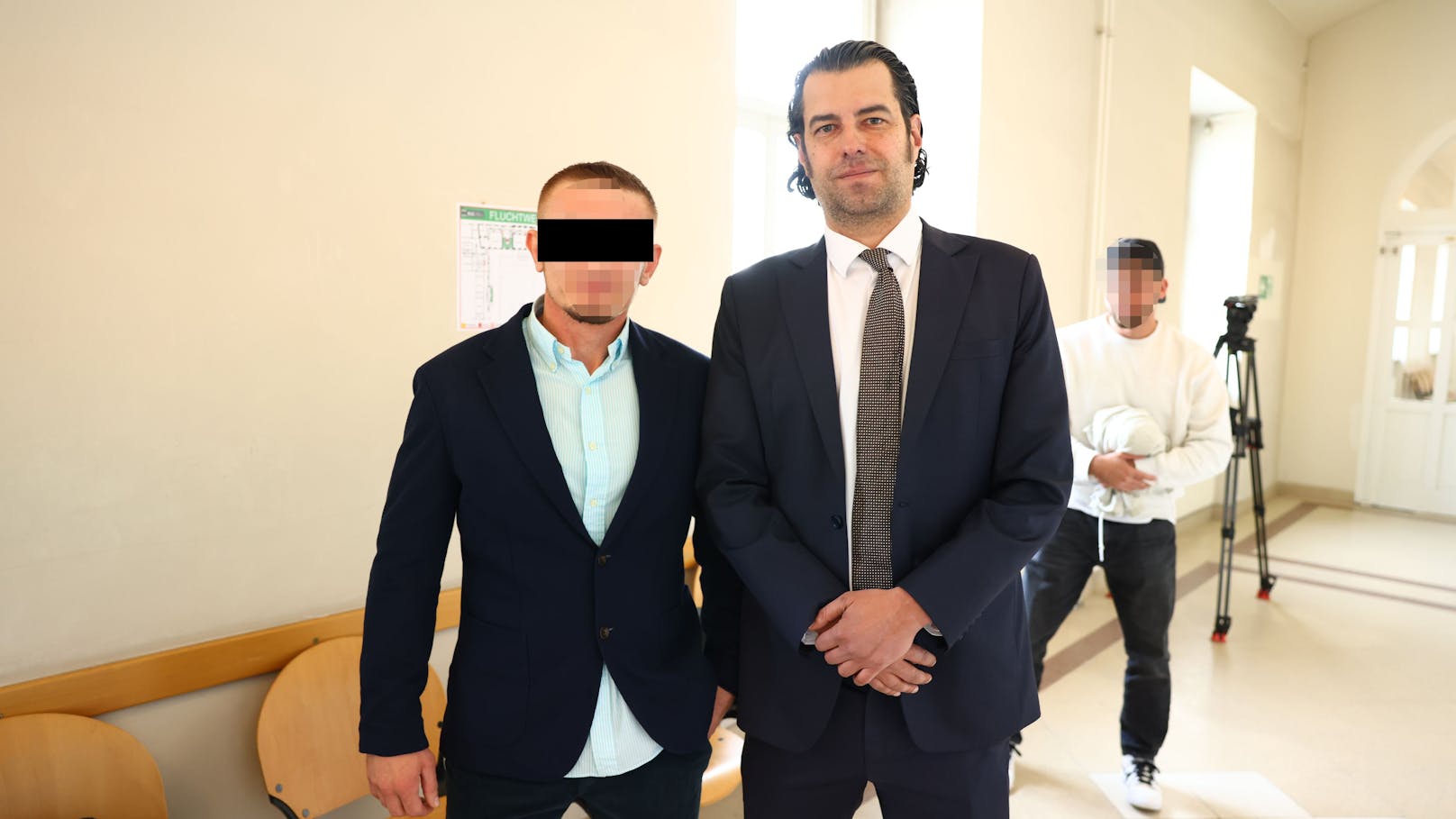 Schutzgeld: "Chef der Tschetschenen" vor Wiener Gericht