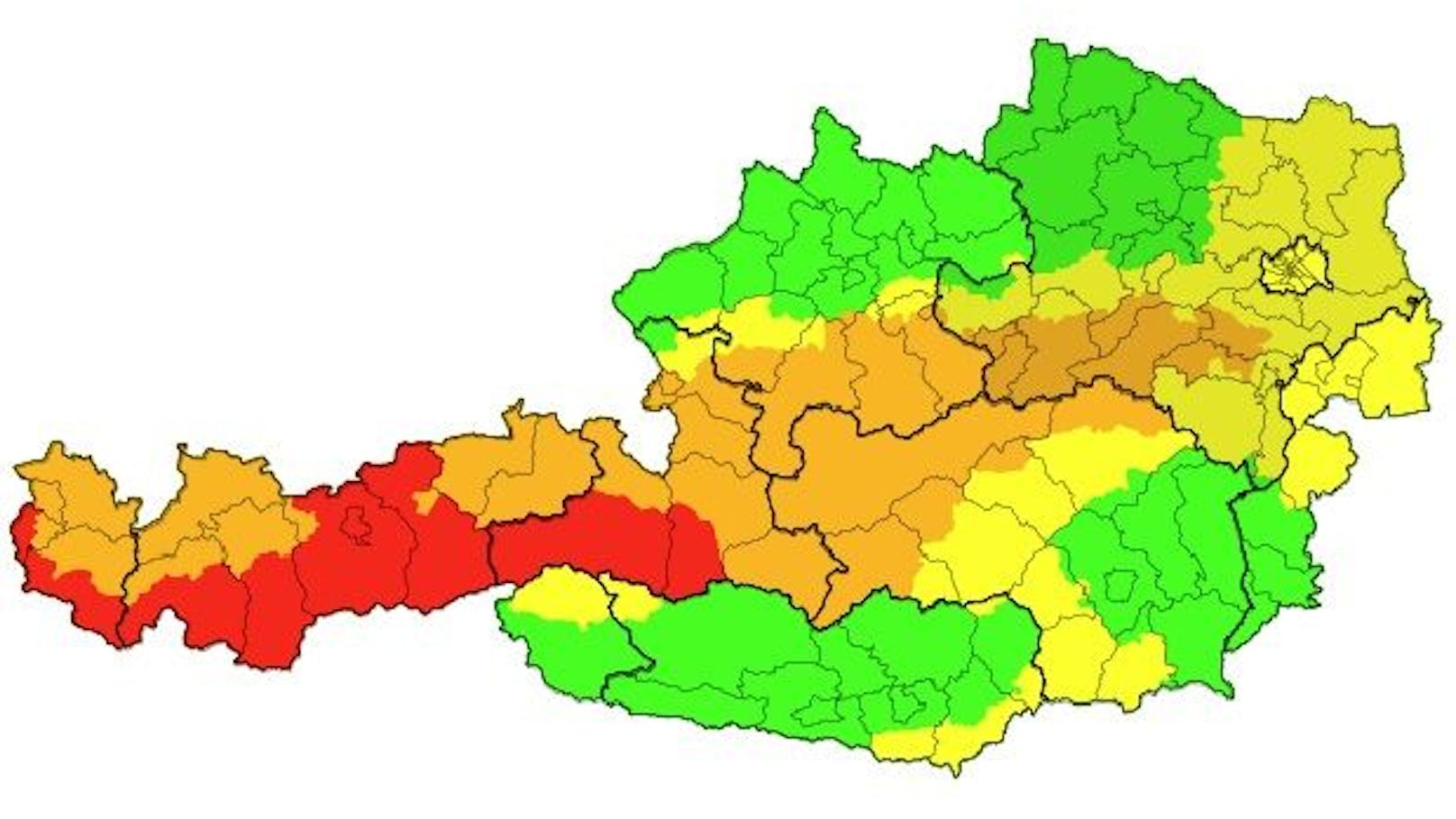 Im Westen des Landes herrscht Unwetter-Warnstufe Rot. 