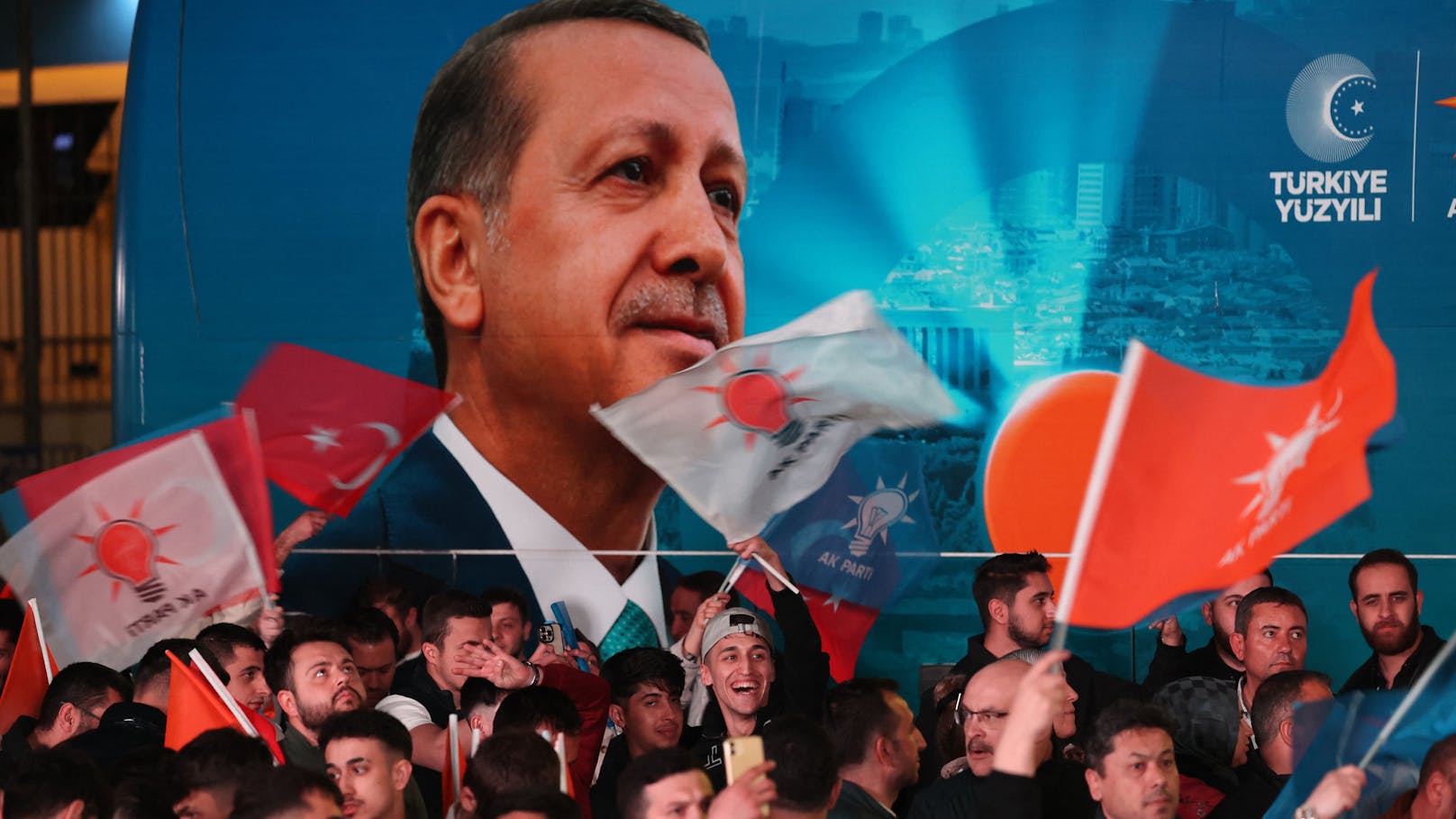 Niederlage! Erdogan-Partei verliert bei Istanbul-Wahl