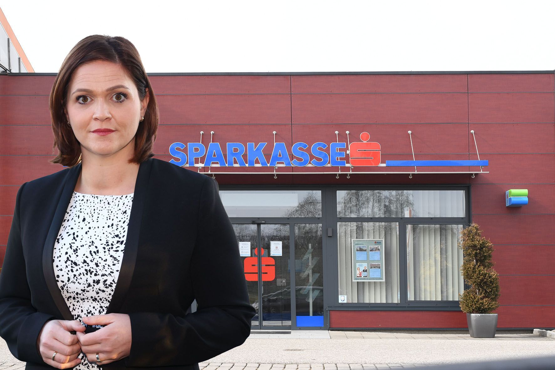 VSV-Obfrau Daniela Holzinger freut sich über das Urteil gegen die Erste Sparkasse.