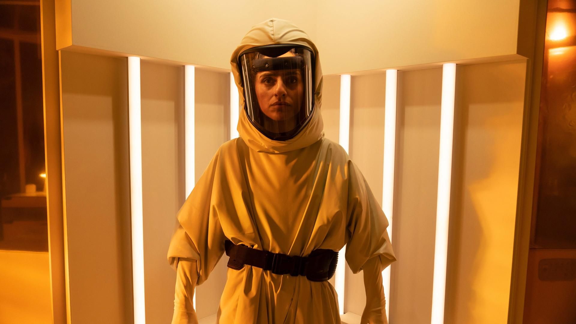 Sesede Terziyan mimt die Spitzenforscherin Maral.