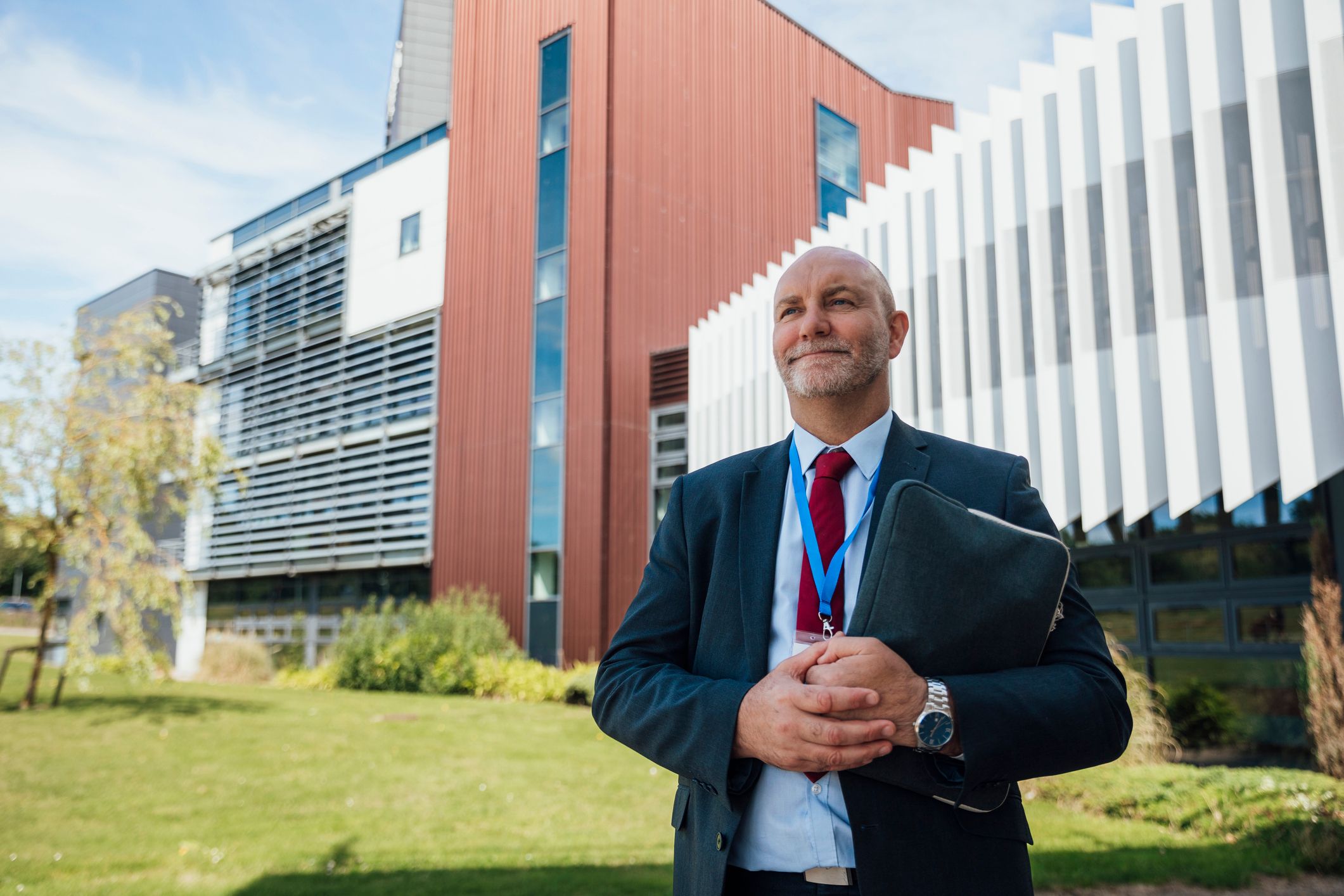 Laut Hinweisen von Lehrern entscheidet offenbar die Parteizugehörigkeit darüber, ob jemand Direktor wird oder nicht. (Symbolbild)