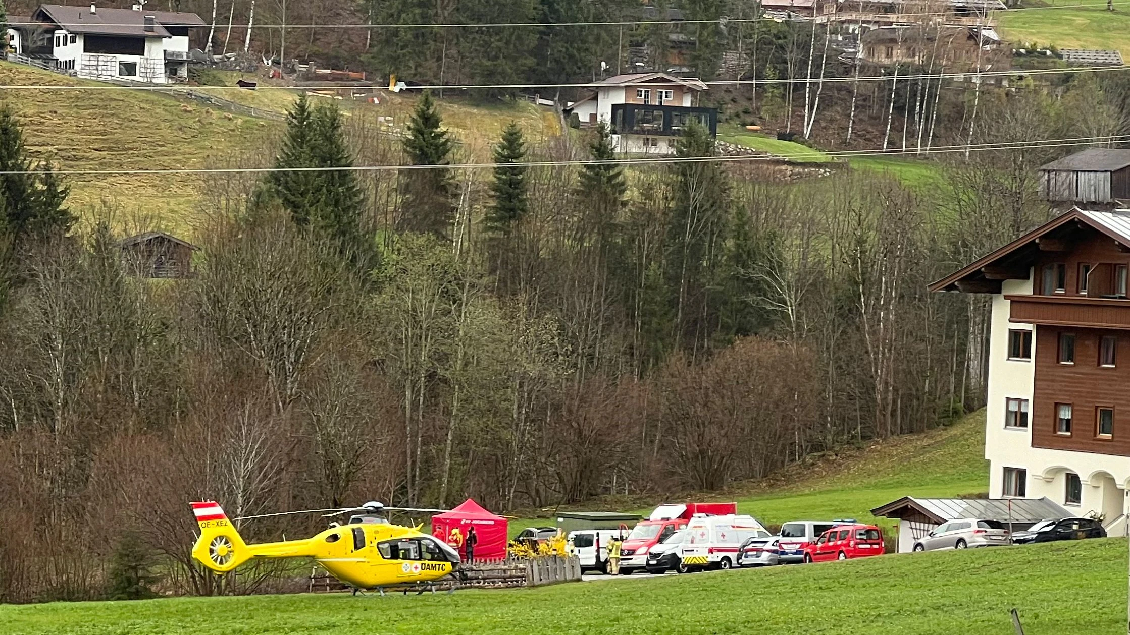 Viele Rettungskräfte waren im Einsatz.