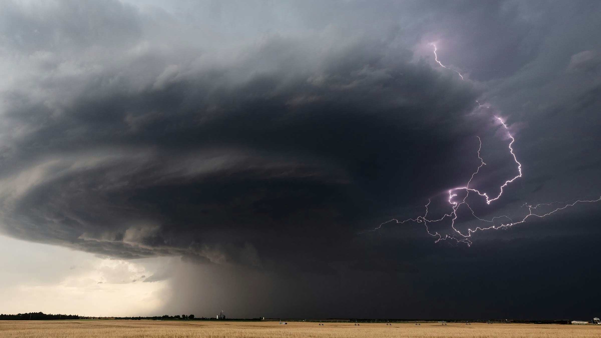 Heute.at - Höchste Wetter-Warnstufe! Sturm-Alarm in Österreich