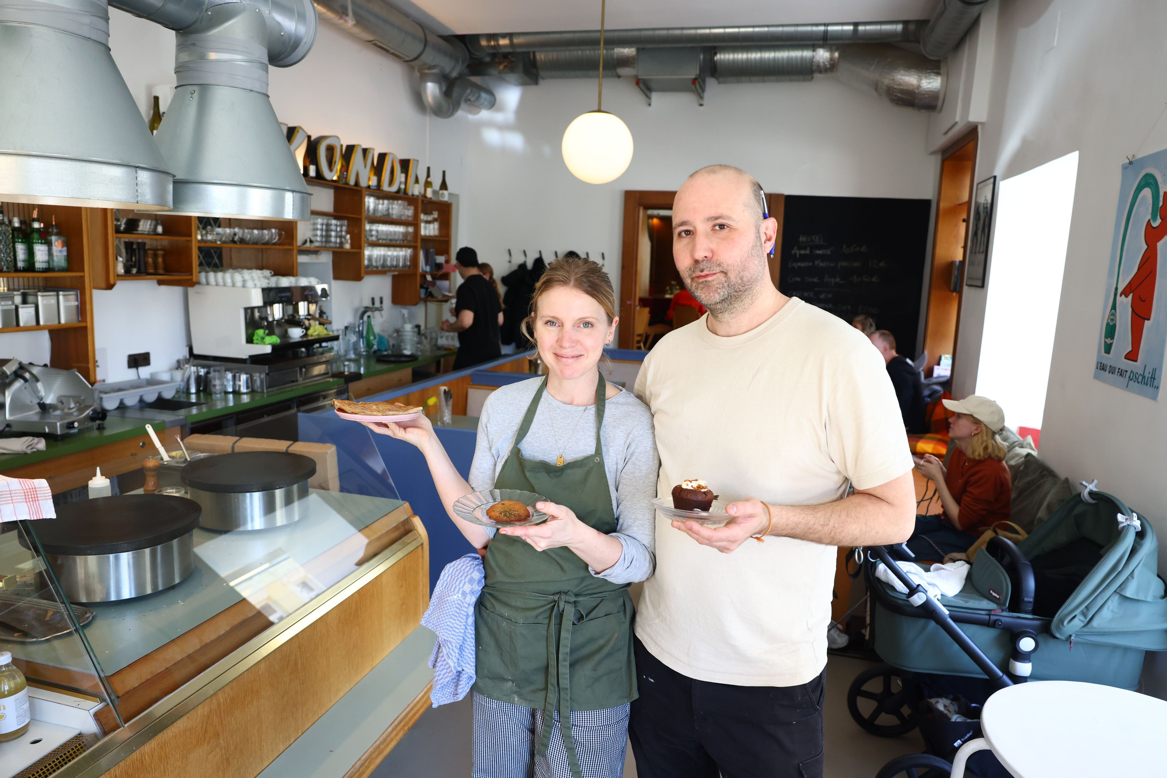 Köchin Lisa Machian und ihr Mann Arnaud Champetier in den Räumlichkeiten des ehemaligen Café Z.