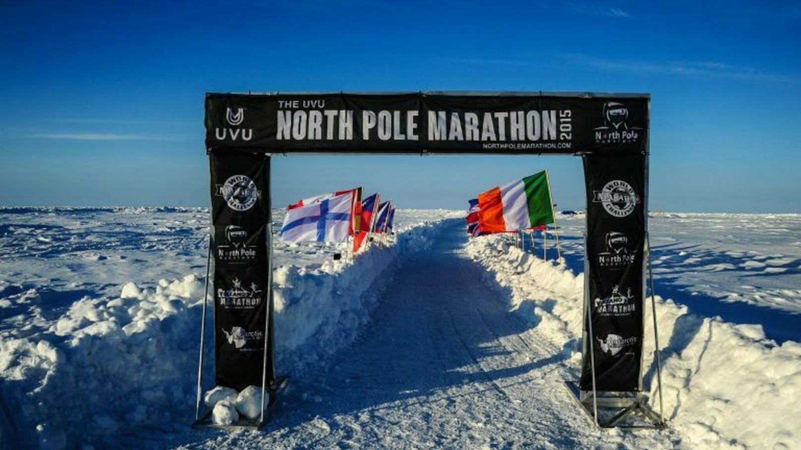 Minus 30 Grad! Sportler wagt Marathon am Nordpol