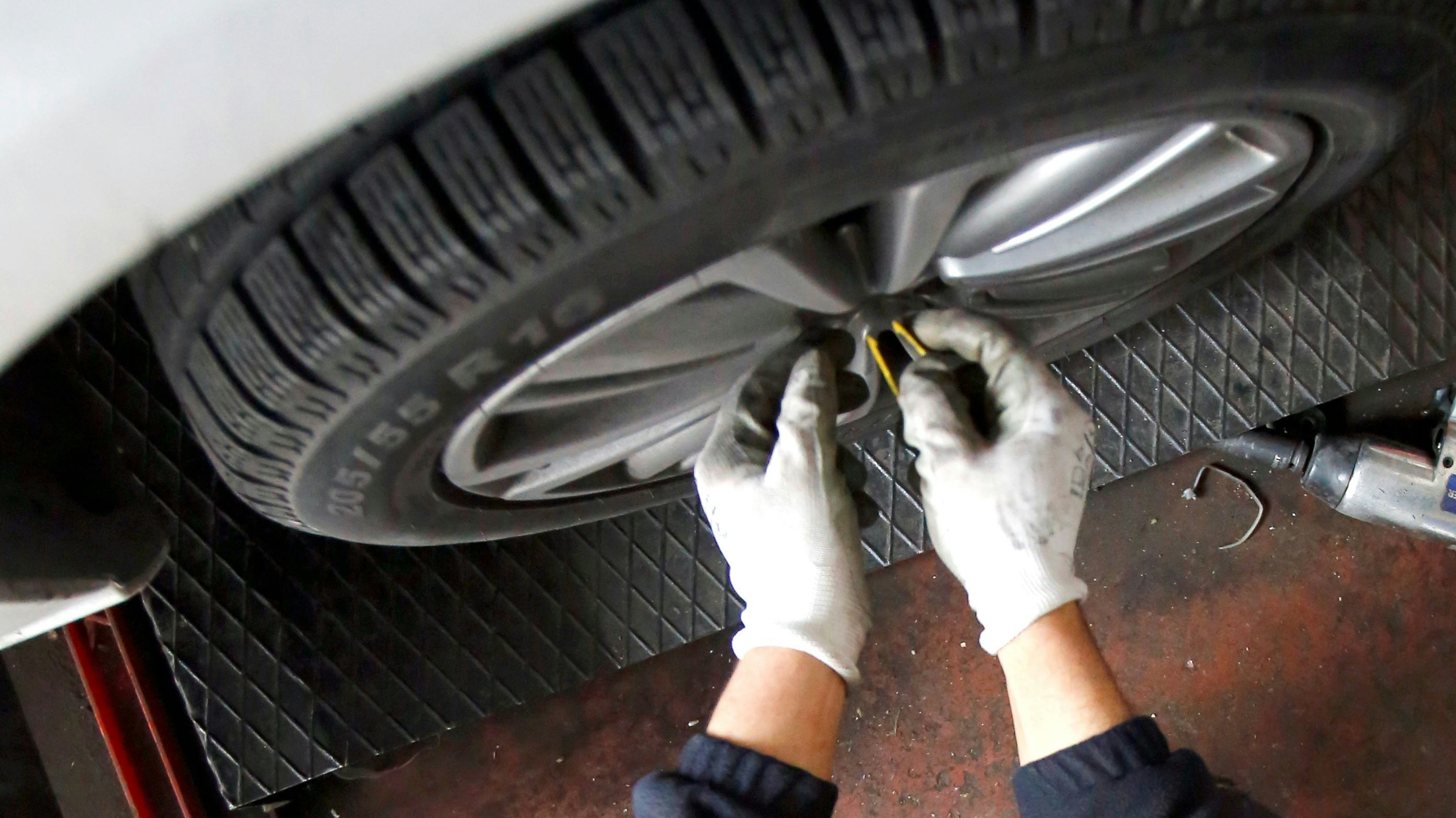 Die OÖ-Konsumentenschützer haben aufgedeckt, wie sehr das Umstecken ins Geld gehen kann.