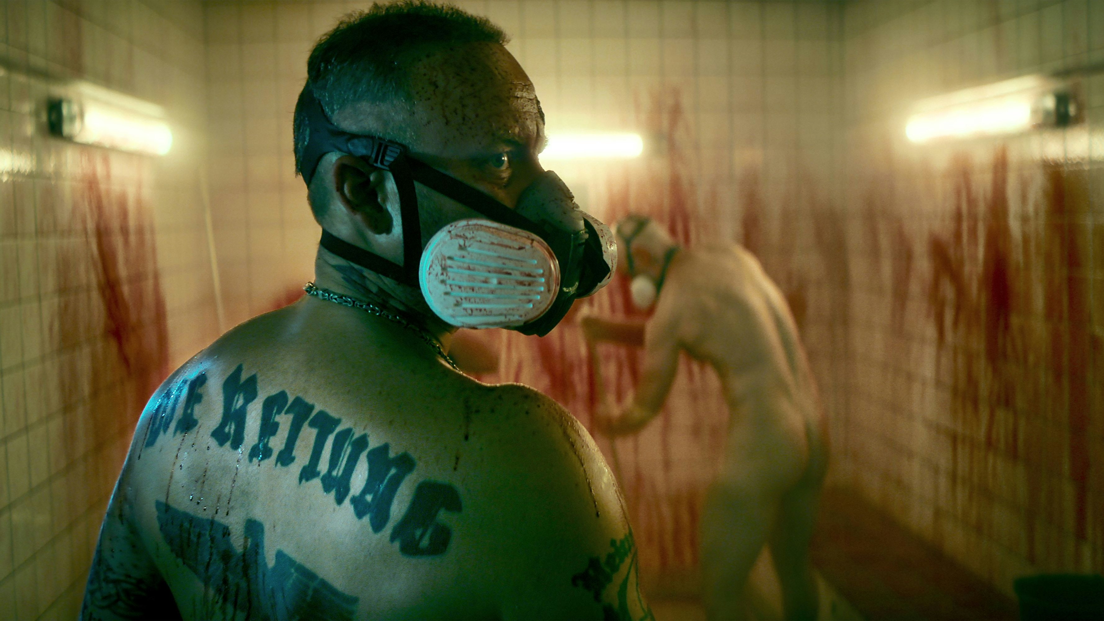 Keine halben Sachen: Erol Nowak als Helge in der "Ambulanz".