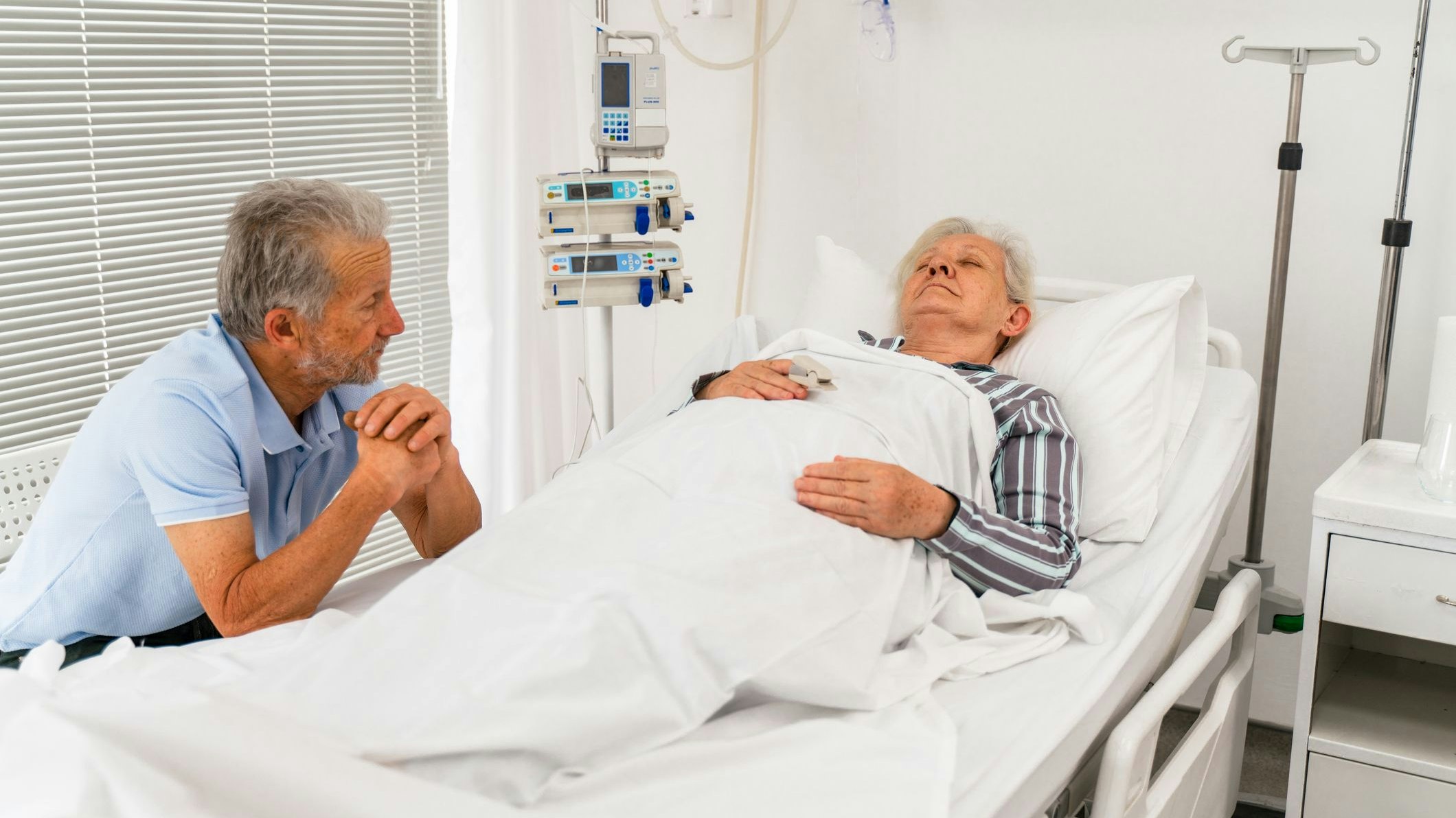 Ein Niederösterreicher brachte seine schwerkranke Mutter in einer Privatklinik unter, die er nicht bezahlen konnte.