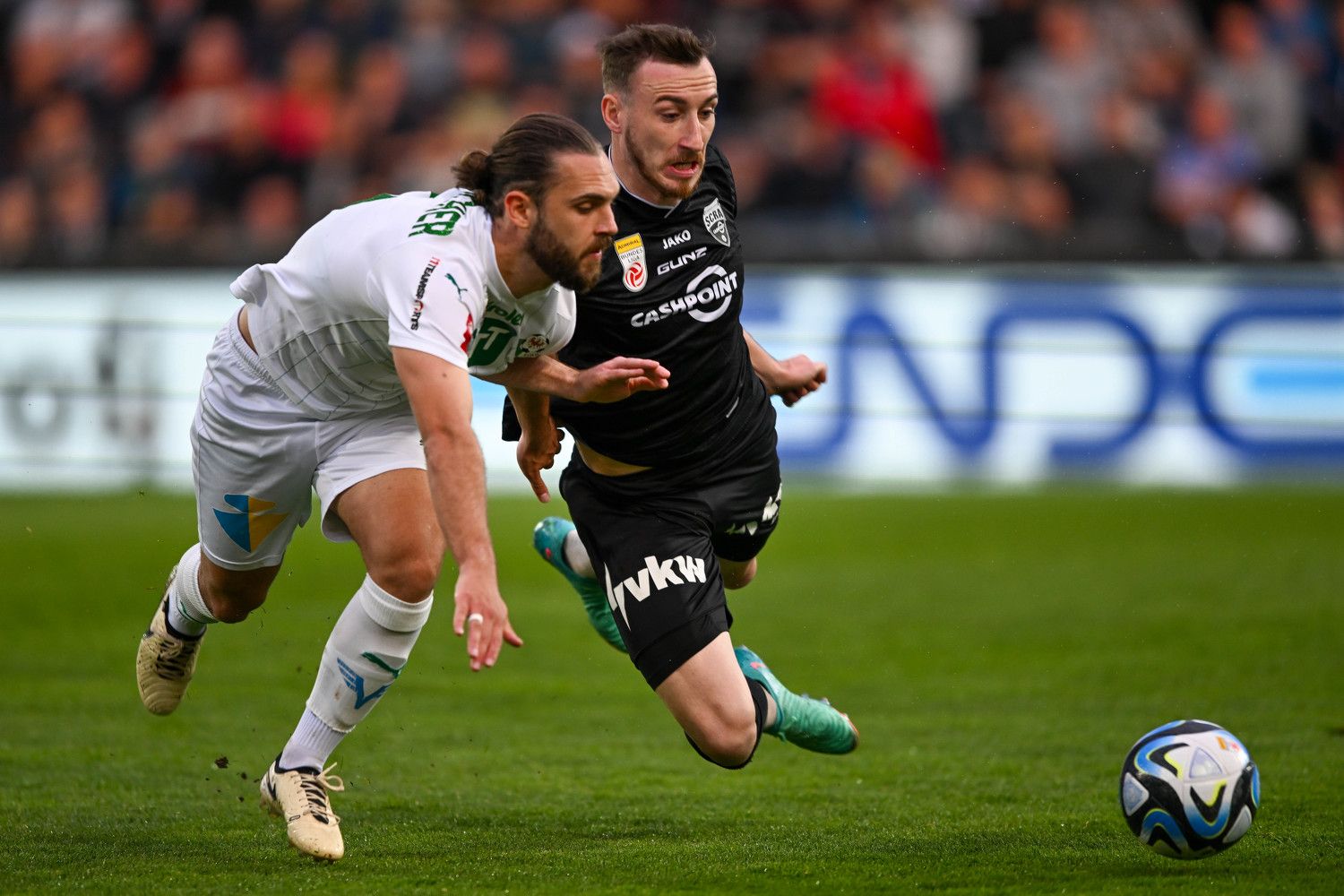 Altach und die WSG Tirol im Duell. 