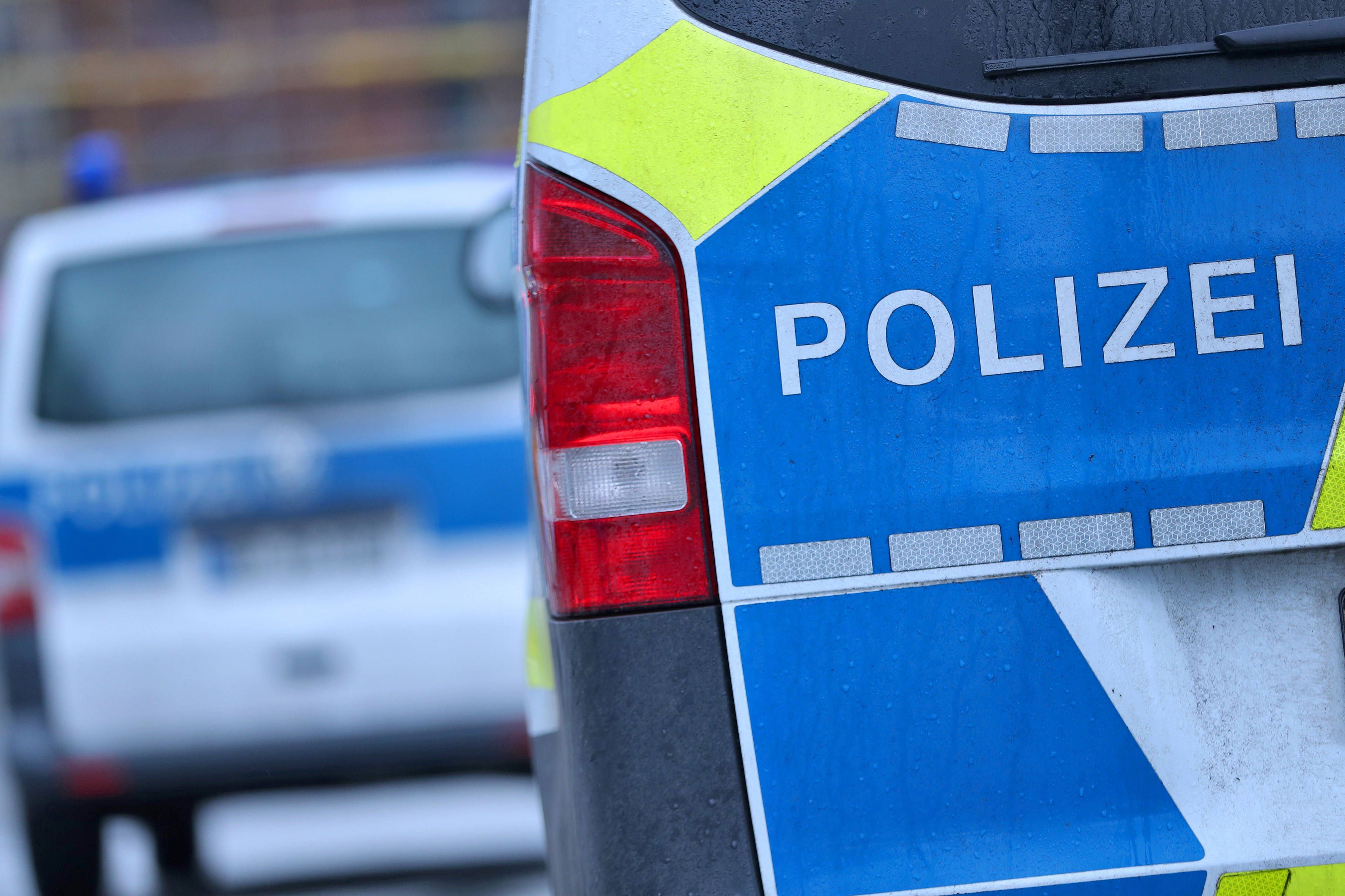 Nach dem Messer-Mord an einem Obdachlosen in Dortmund konnte die Polizei vier Tatverdächtige – darunter zwei Kinder – ausforschen. (Symbolbild)