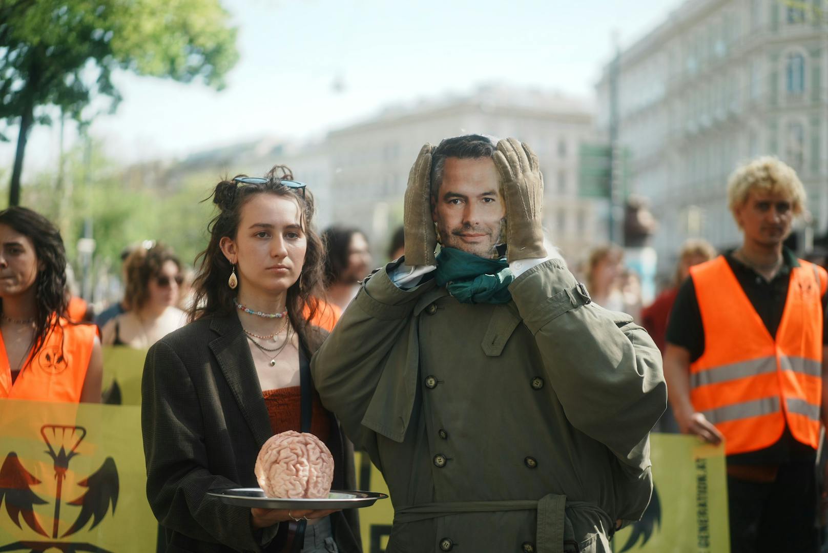 Bilder des Großprotests der Letzten Generation am Museumsplatz und vor dem Parlament am 6. März 2024.