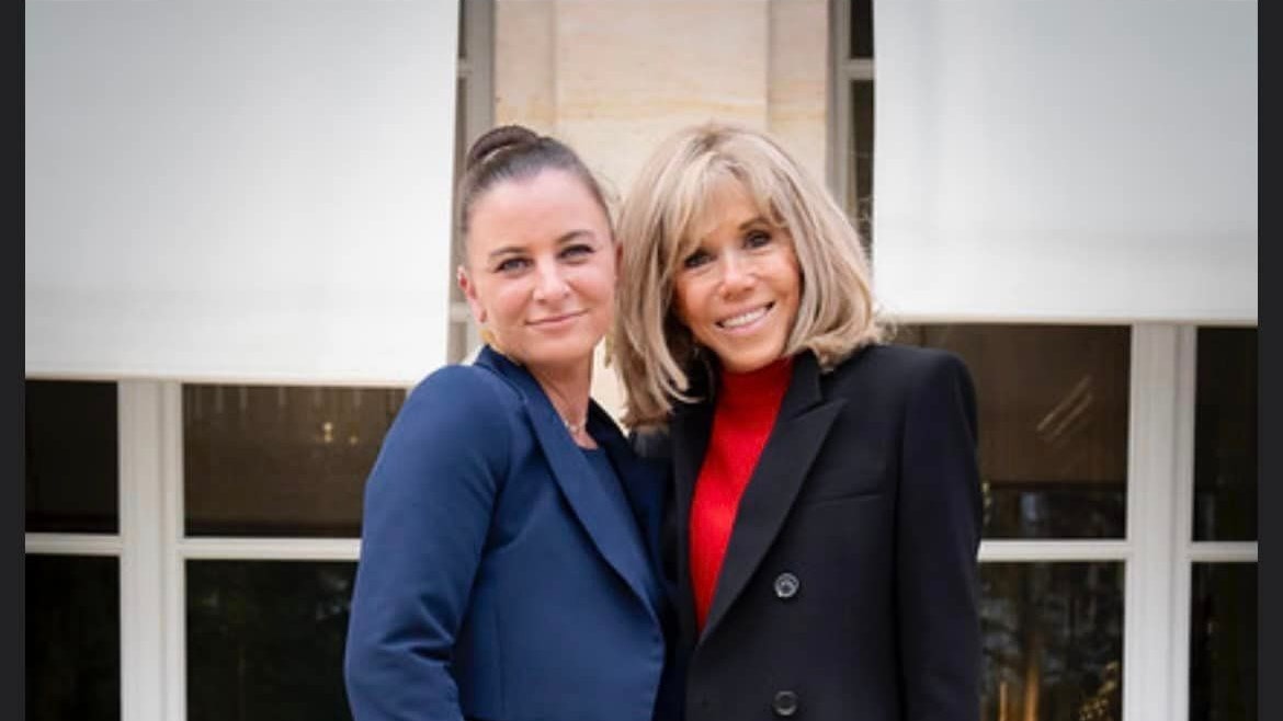 Heute.at - Nach Paris-Besuch – Kanzler-Gattin macht Ankündigung