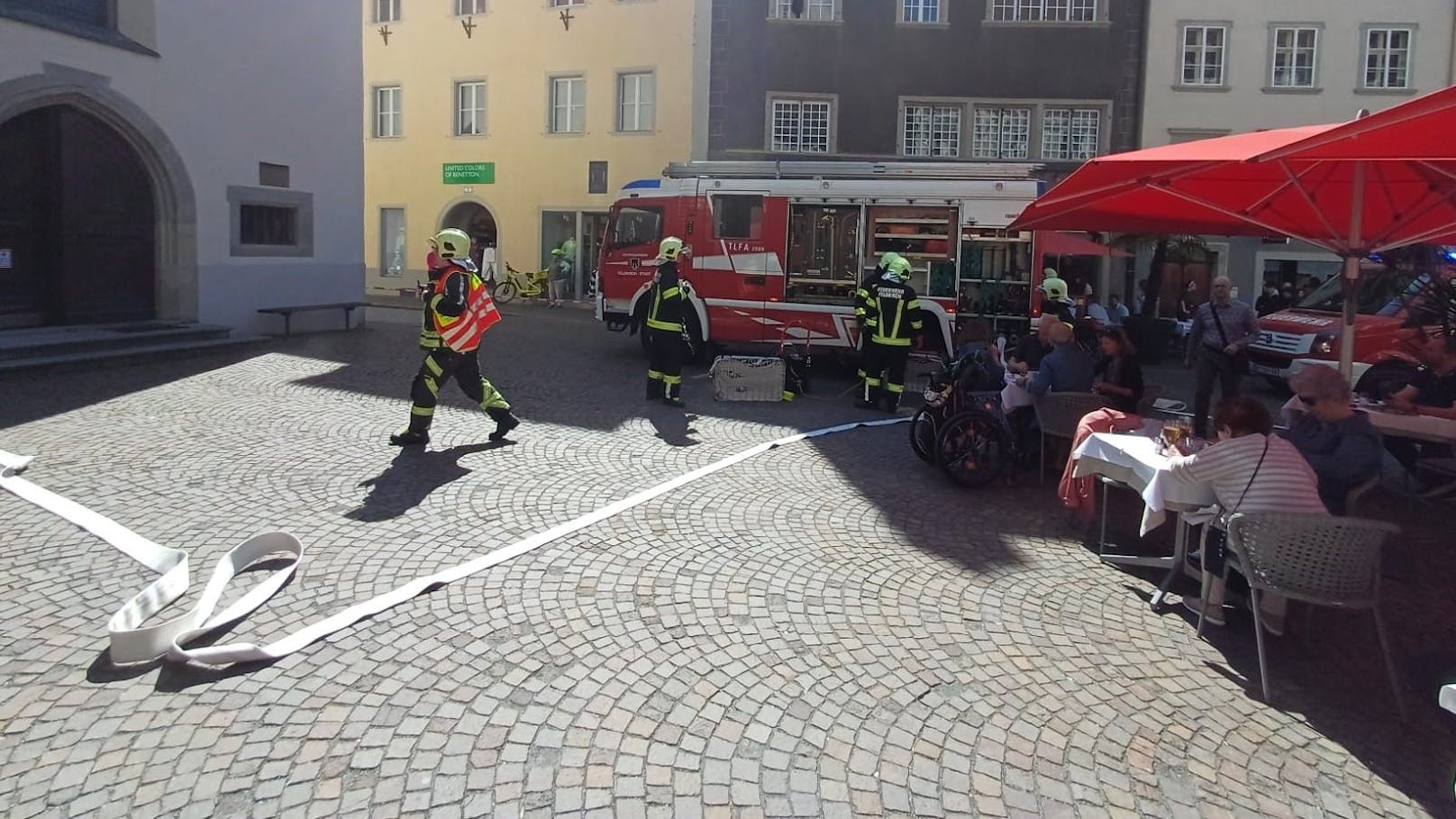 21 Einsatzkräfte der Feuerwehr rückten aus.