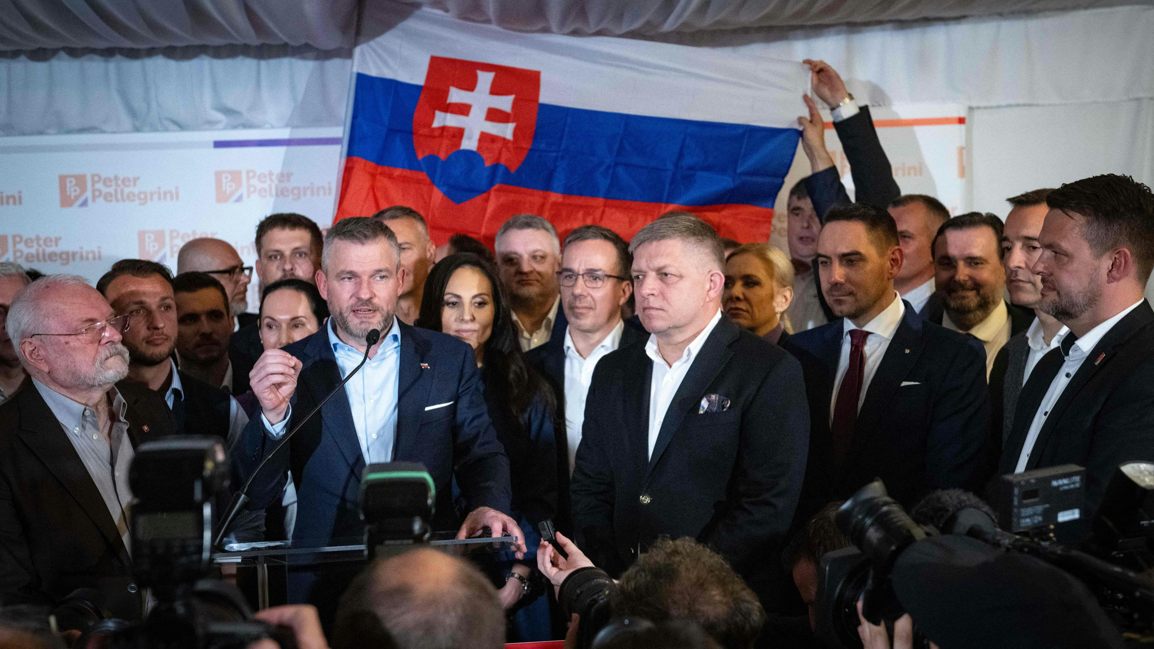 Heute.at - Populist Pellegrini gewinnt in der Slowakei