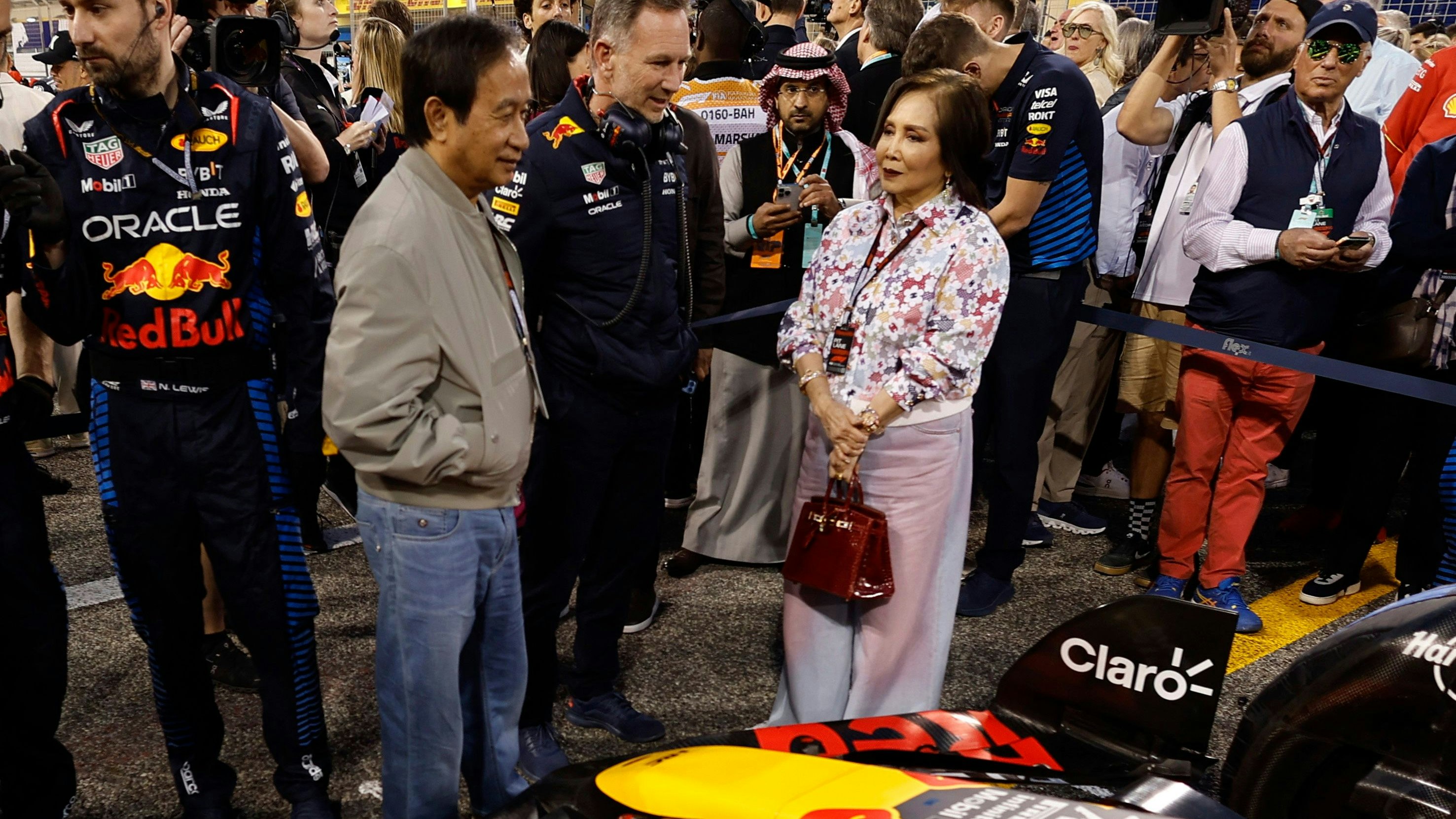 Horner und die Yoovidhyas – in Bahrain noch Seite an Seite.