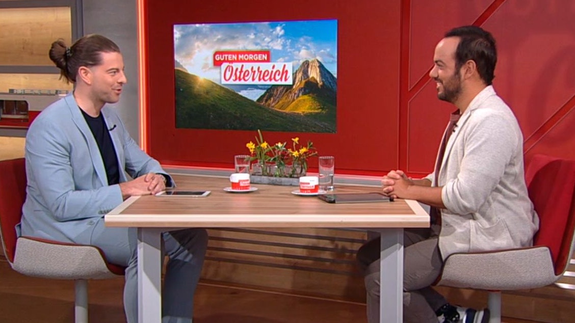 ÖAMTC-Verkehrsjurist Matthias Wolf (li.) bei Patrick Budgen in "Guten Morgen, Österreich" im ORF am 8. April 2024.
