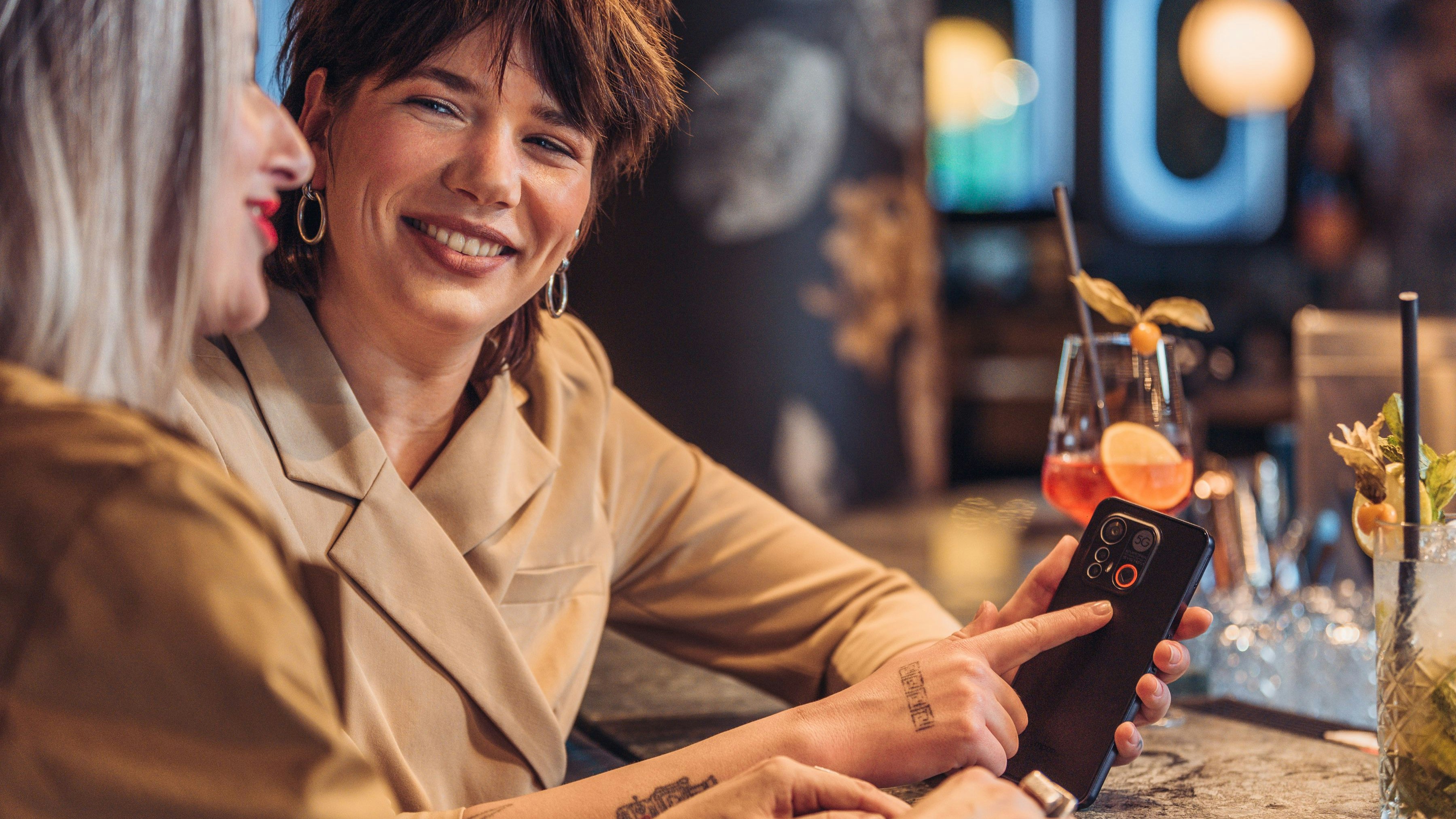 Heute.at - Emporia bringt Smartphone mit Keine Panik-Knopf