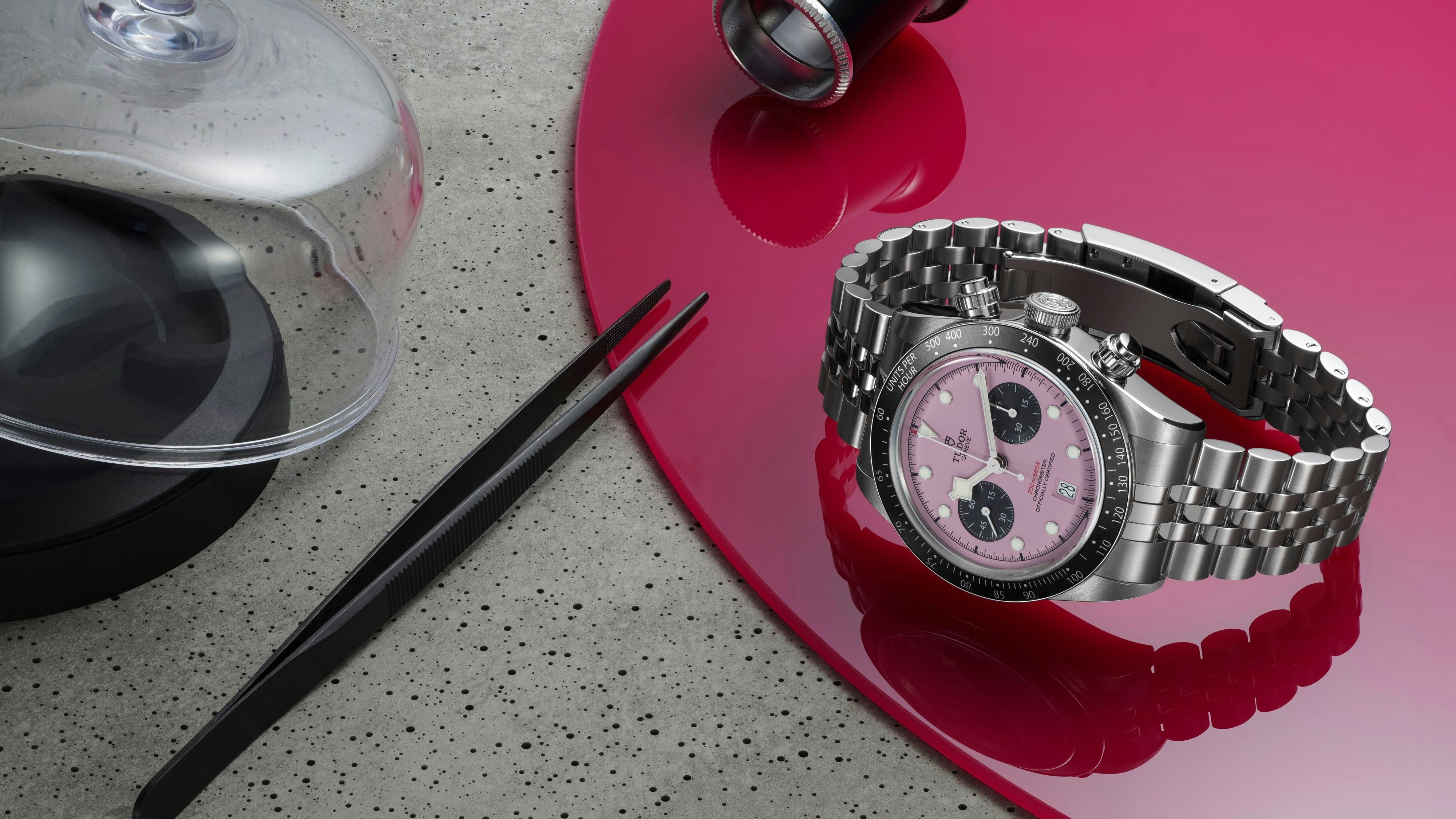 Tudor "Black Bay Chrono Daring - Pink"