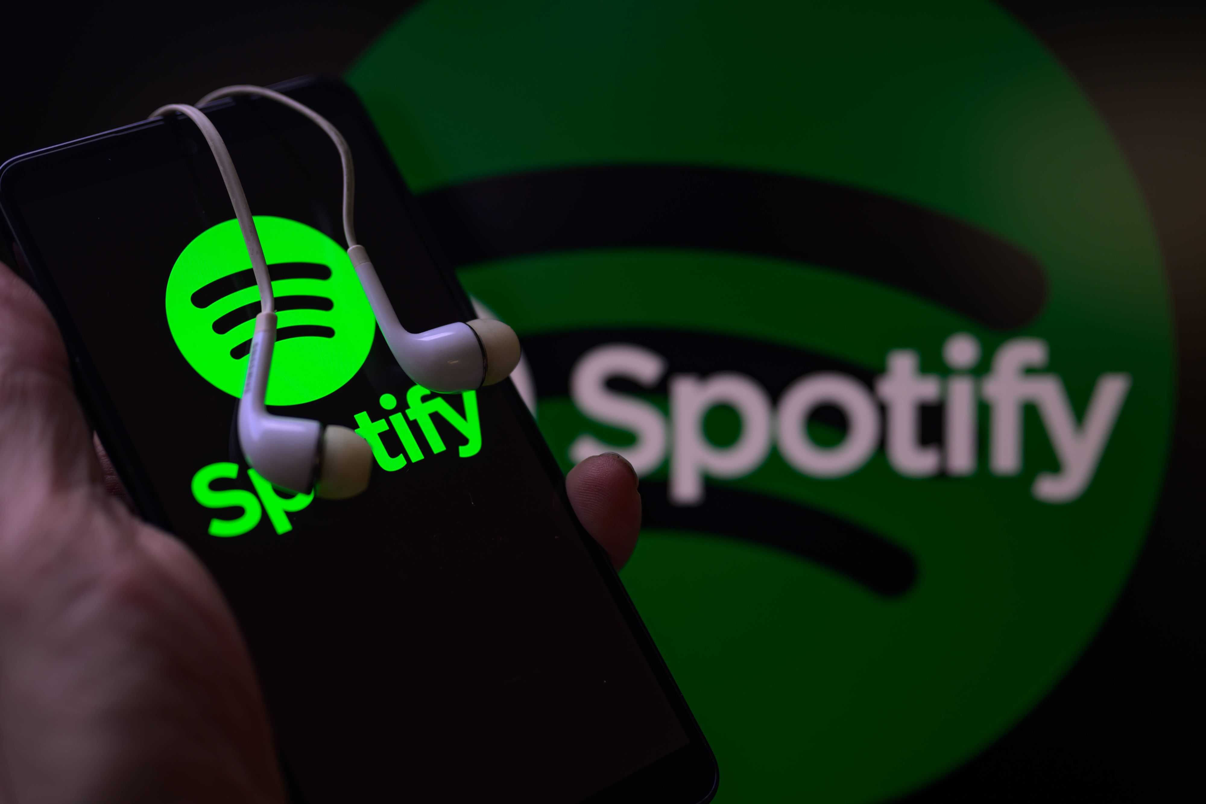 Spotify möchte nun auch in die Video-Podcasts einsteigen.