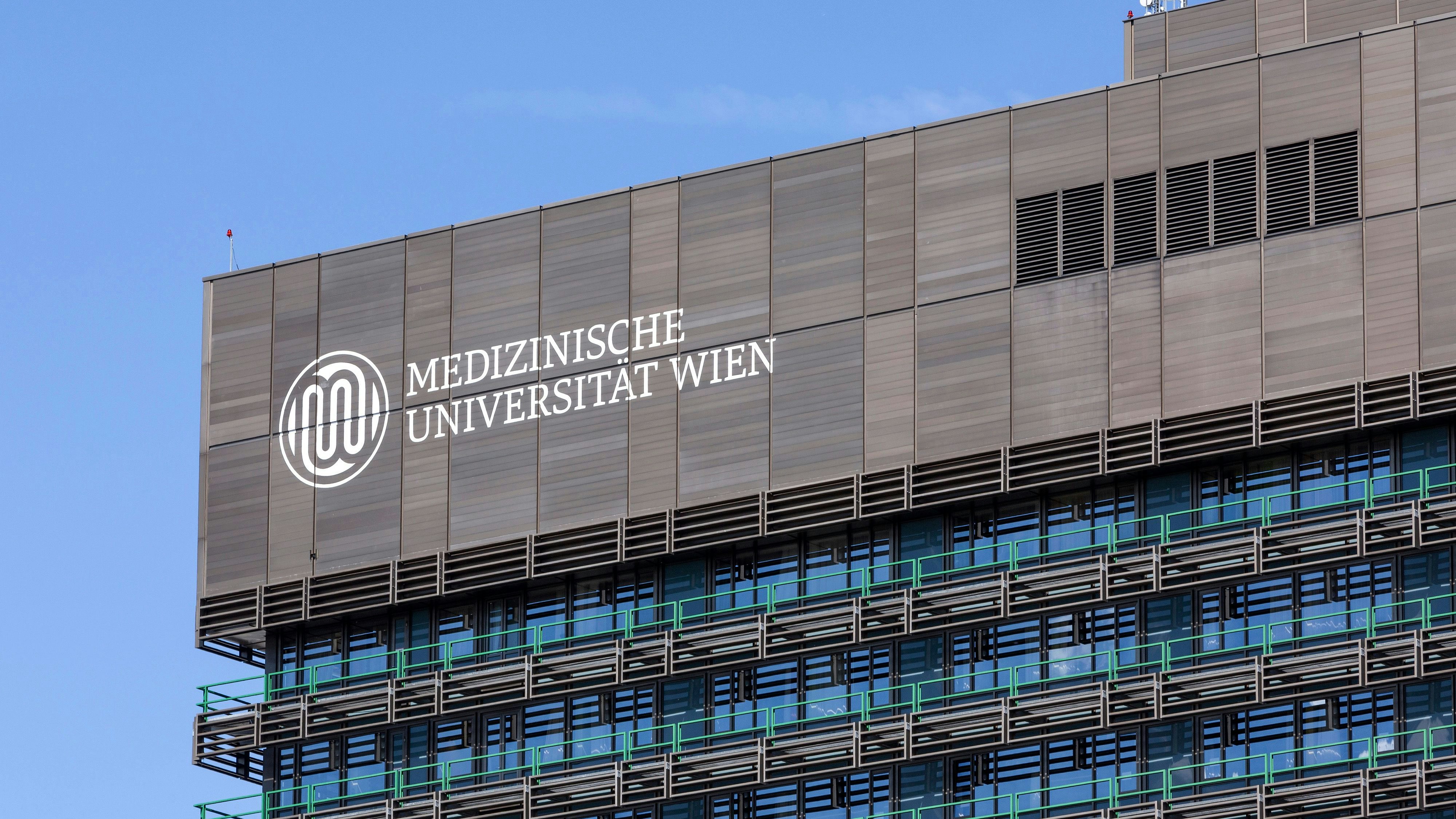 Download von www.picturedesk.com am 10.04.2024 (15:01).  AKH, Allgemeines Krankenhaus der Stadt Wien und Medizinische Universität - 20220527_PD23900 - Rechteinfo: Rights Managed (RM)