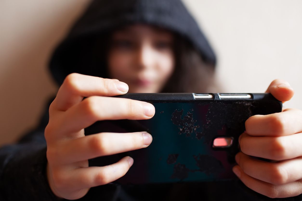 Es kommt immer öfter vor, dass Kinder online sexuell missbraucht werden. (Symbolbild)