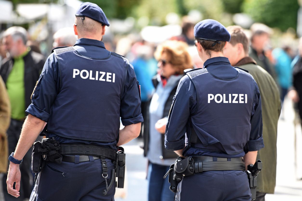 Dienstverfehlungen von Polizisten landen vor der Disziplinarbehörde (Symbolbild).
