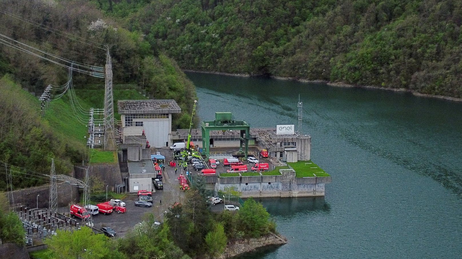 Bei einer Explosion in einem italienischen Wasserkraftwerk kamen mehrere Menschen ums Leben.