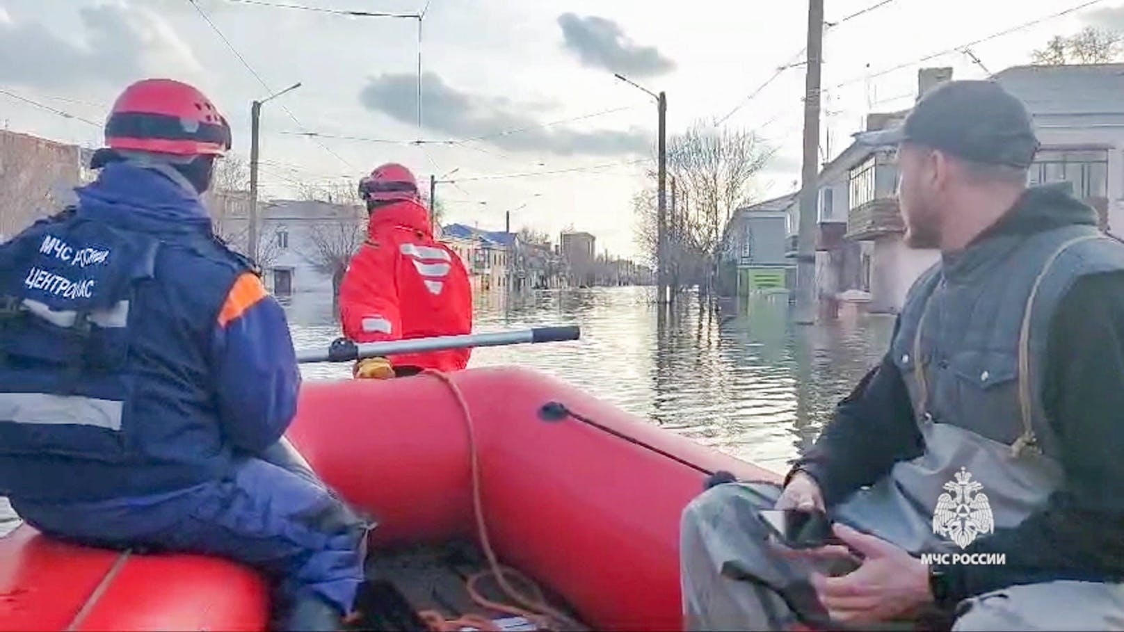 Lage angespannt – Hochwasser in Russland steigt an