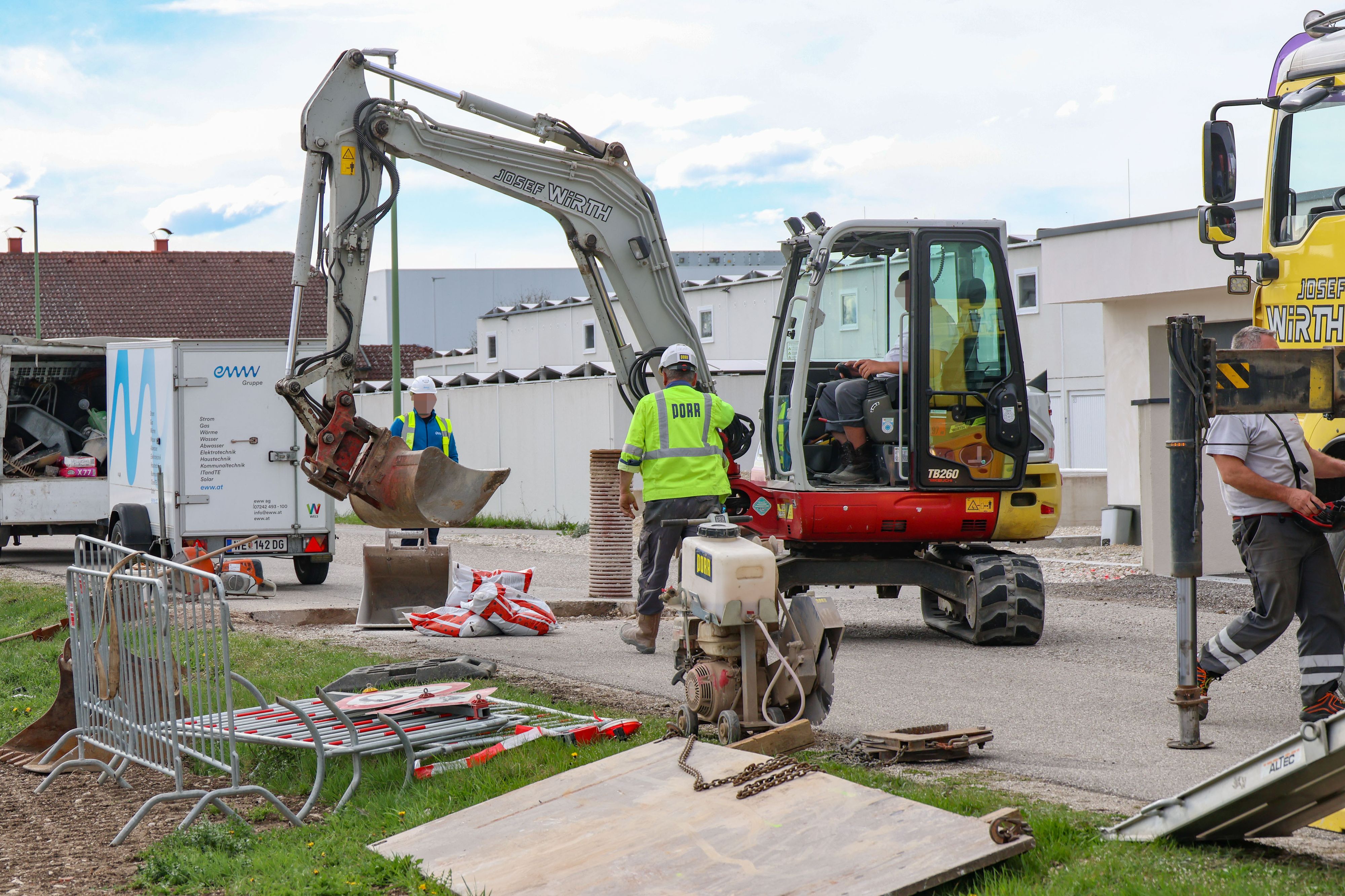 Nach der Verunreinigung wurde in dem Gebiet rund um Wels eine Notversorgung errichtet.