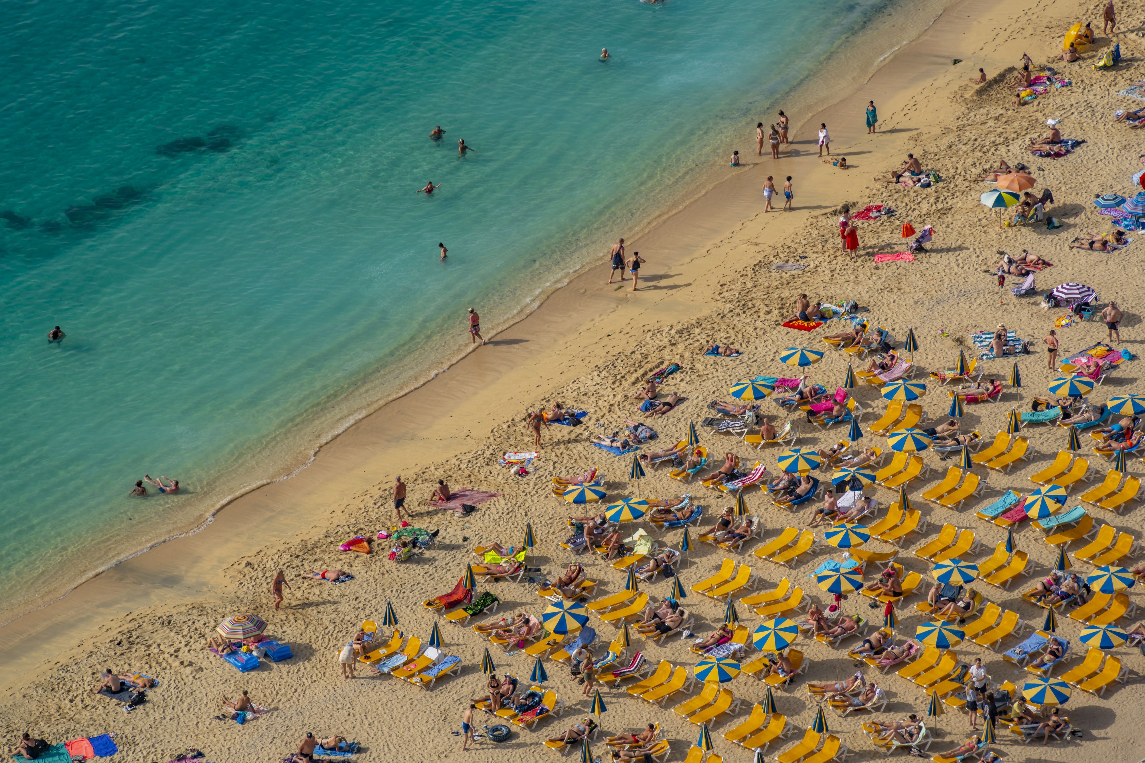 Die kanarischen Inseln leiden unter dem Massentourismus.