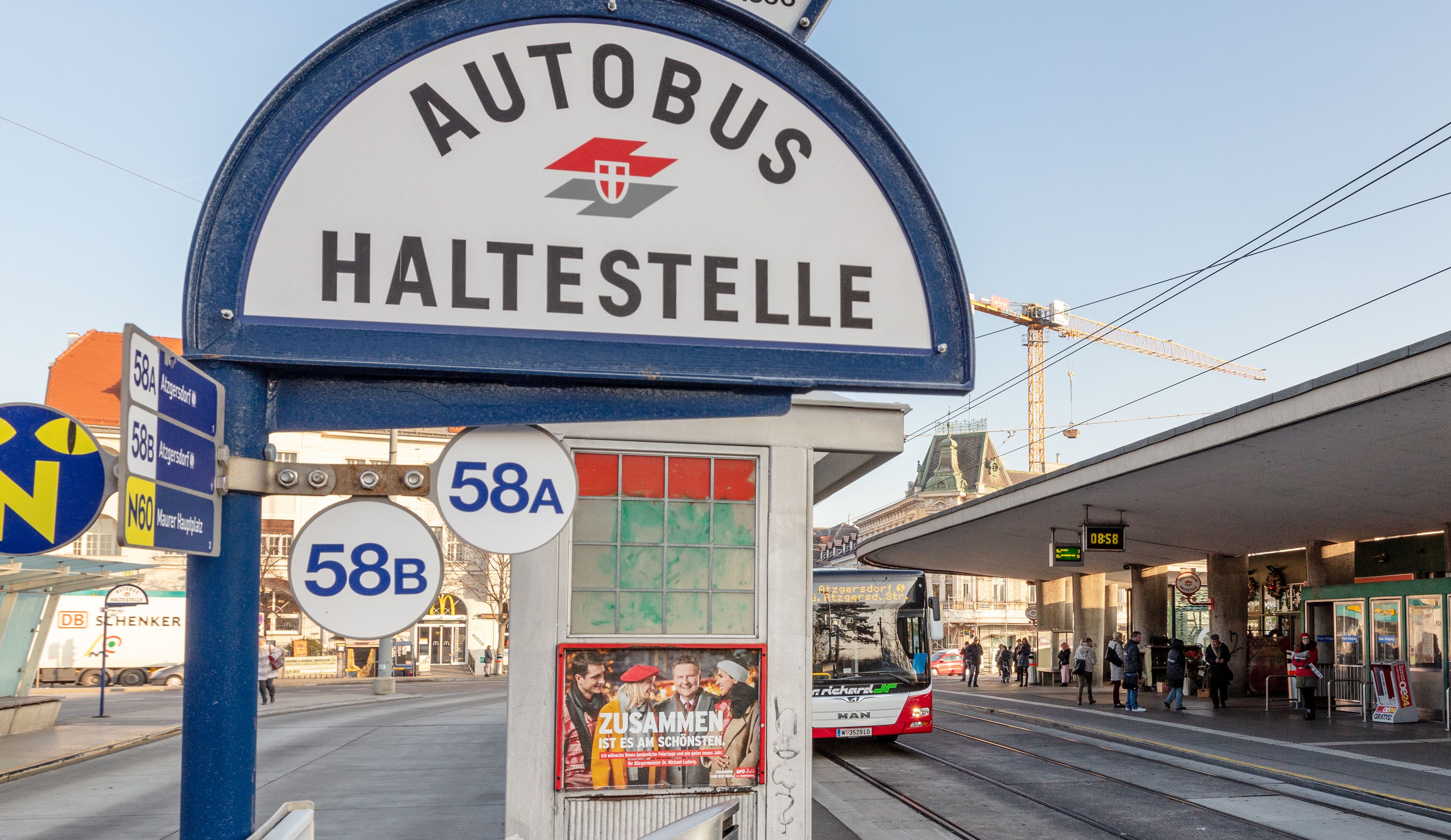 In Hietzing läuft es derzeit bei vier Buslinien nicht rund.