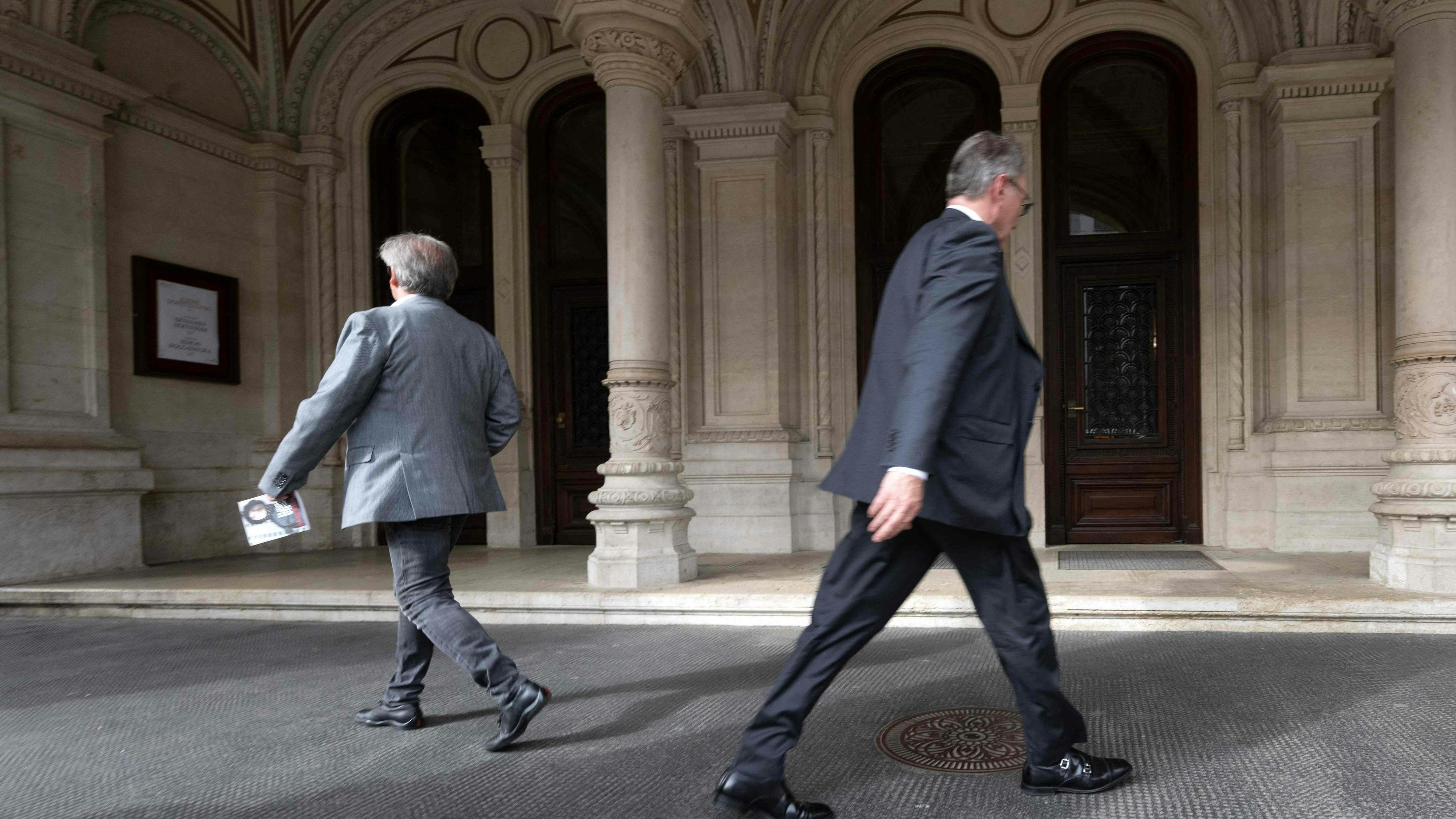 Heute.at - Spionage Umfrage – Mehrheit in Österreich ortet Problem