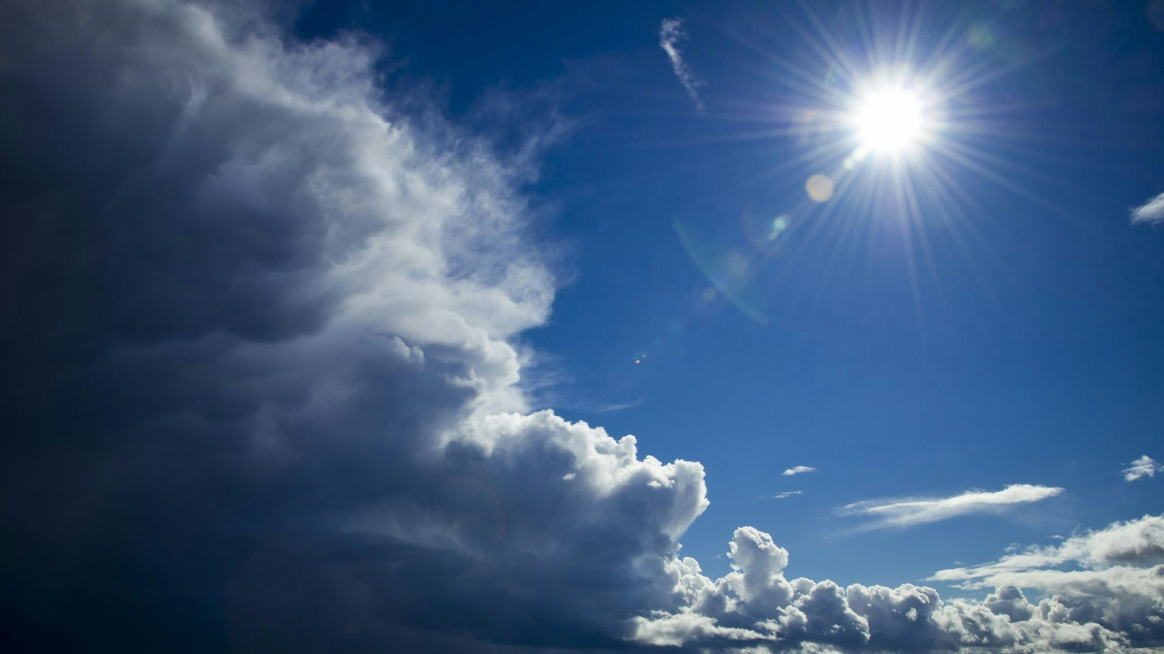 Zum Wochenbeginn sorgt eine Kaltfront für eine Wetter-Wende. (Symbolbild)