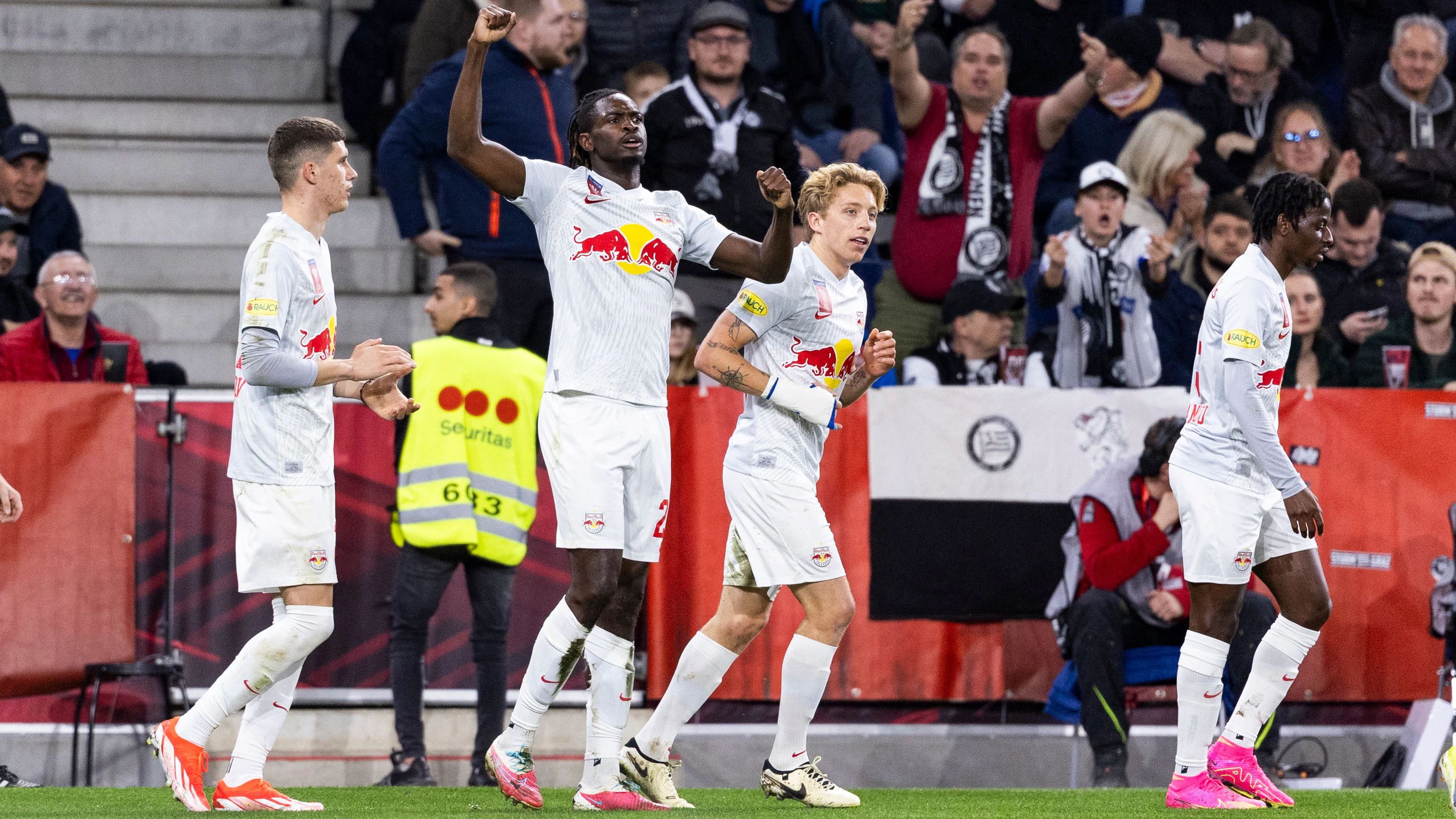Bei Salzburg ist Oumar Solet gesetzt.