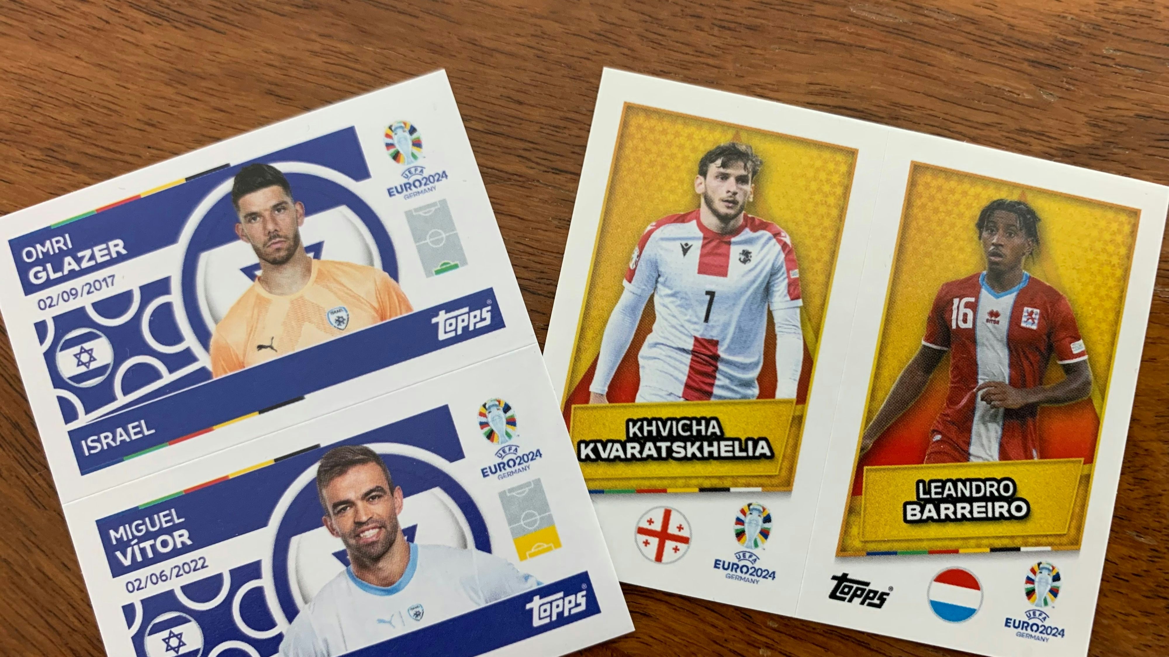 Einige Länder wie Israel oder Luxemburg sind in den Play-Offs ausgeschieden, ihre Spieler finden sich dennoch im Album